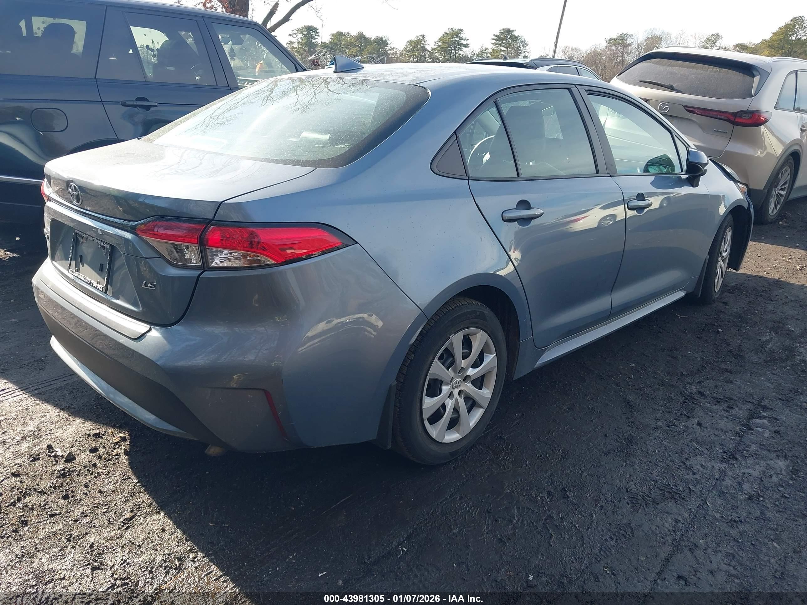TOYOTA COROLLA image 4