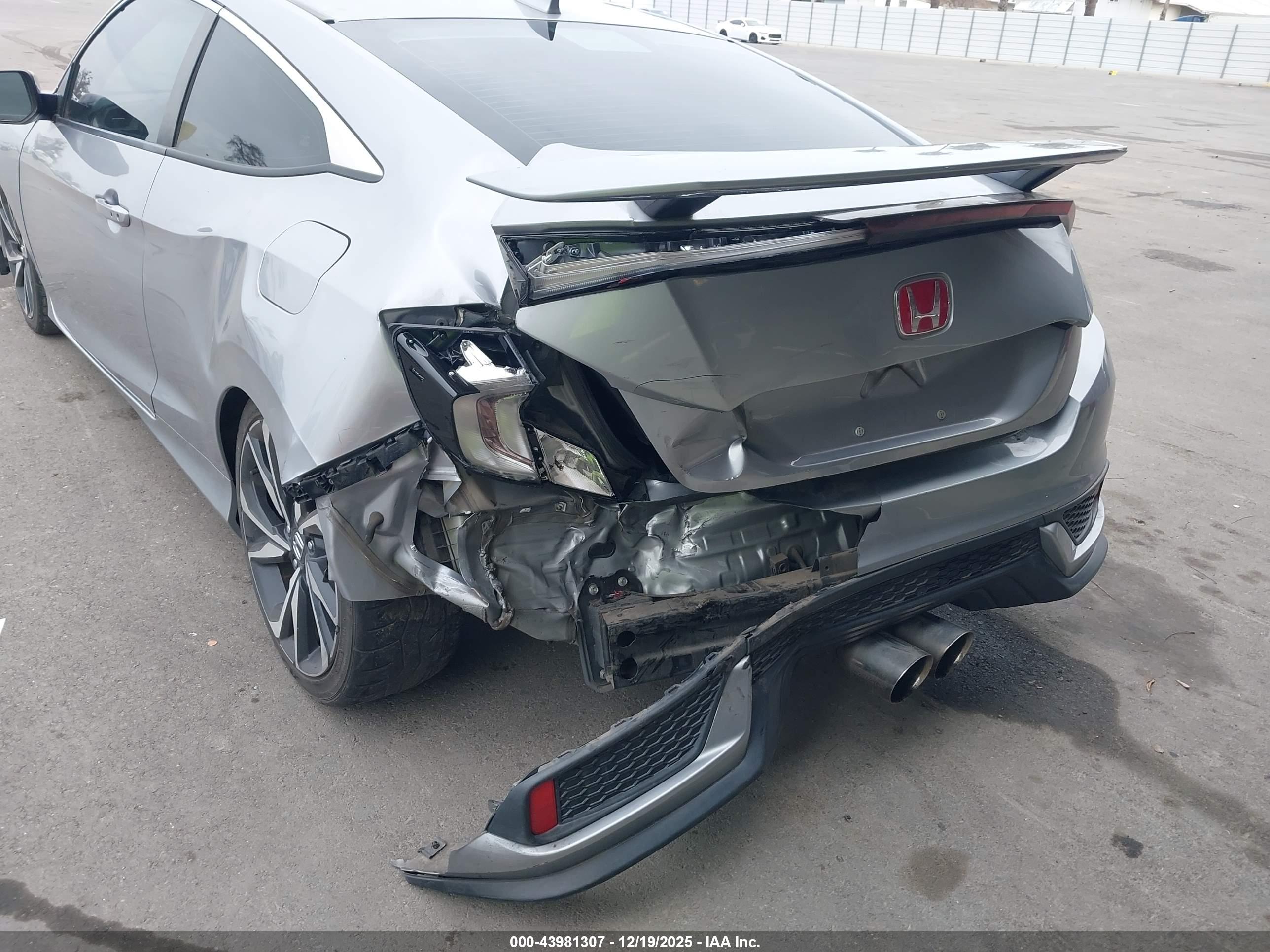 HONDA CIVIC image 6