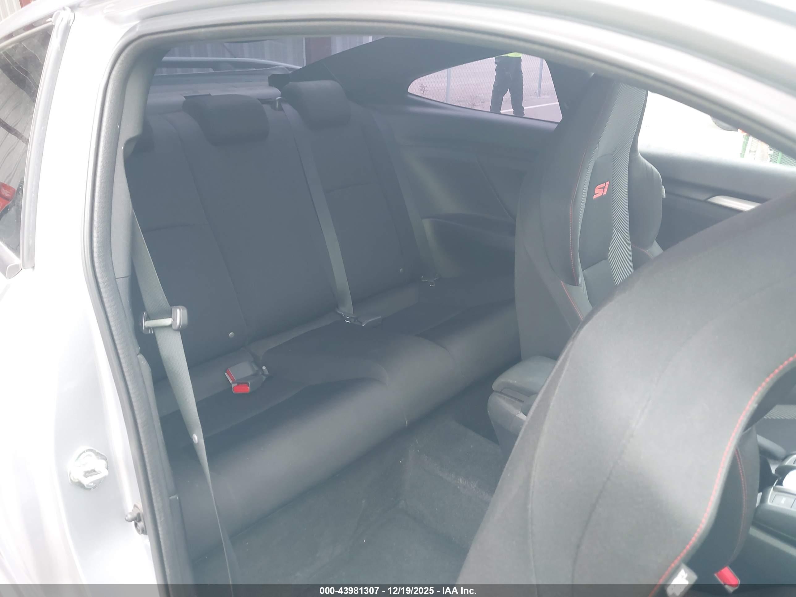 HONDA CIVIC image 8