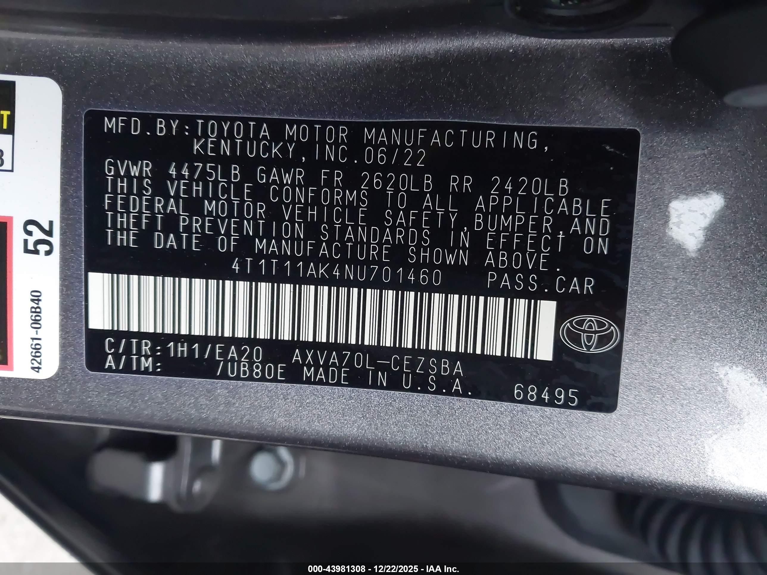 TOYOTA CAMRY image 9