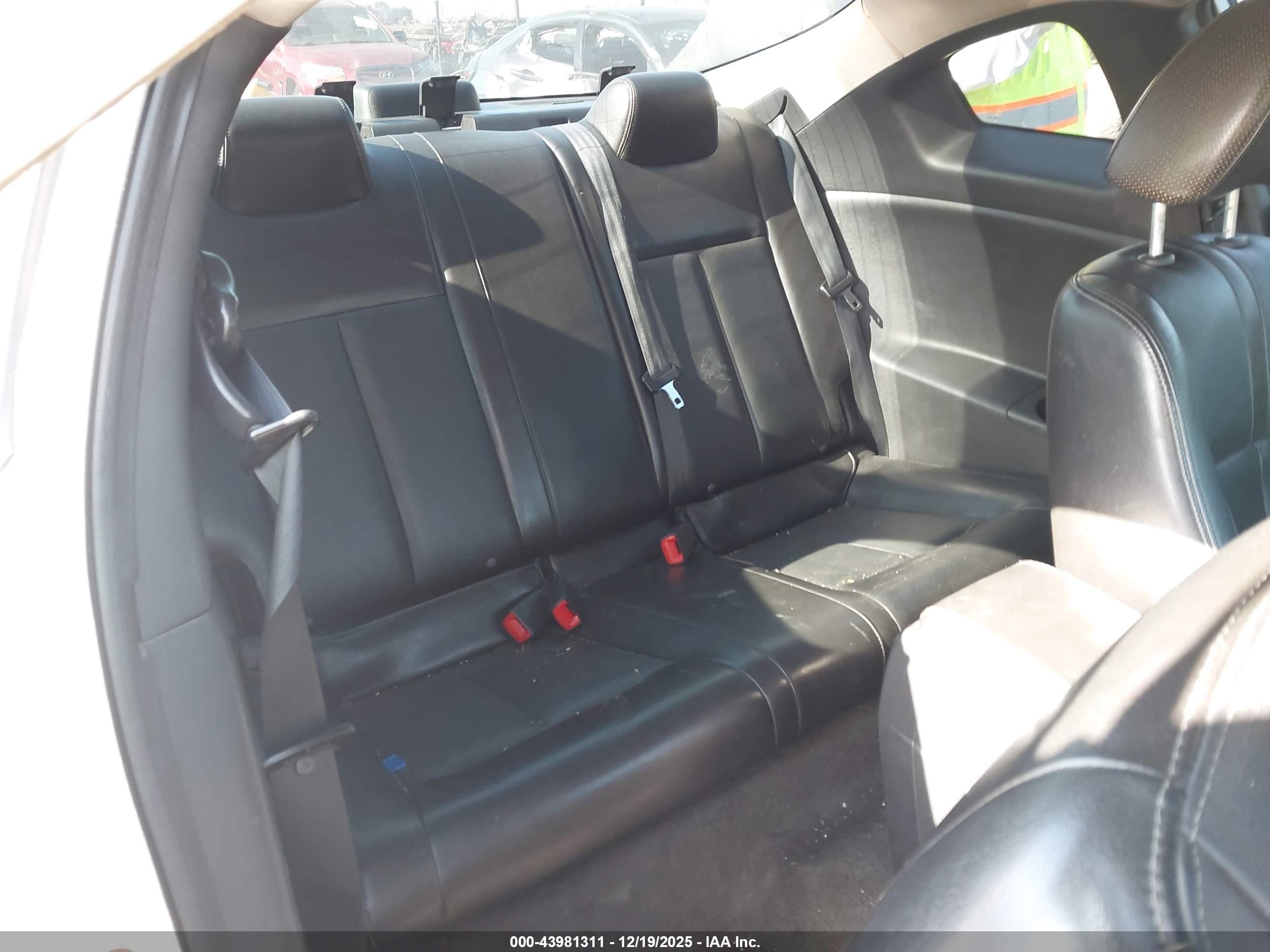 NISSAN ALTIMA image 8