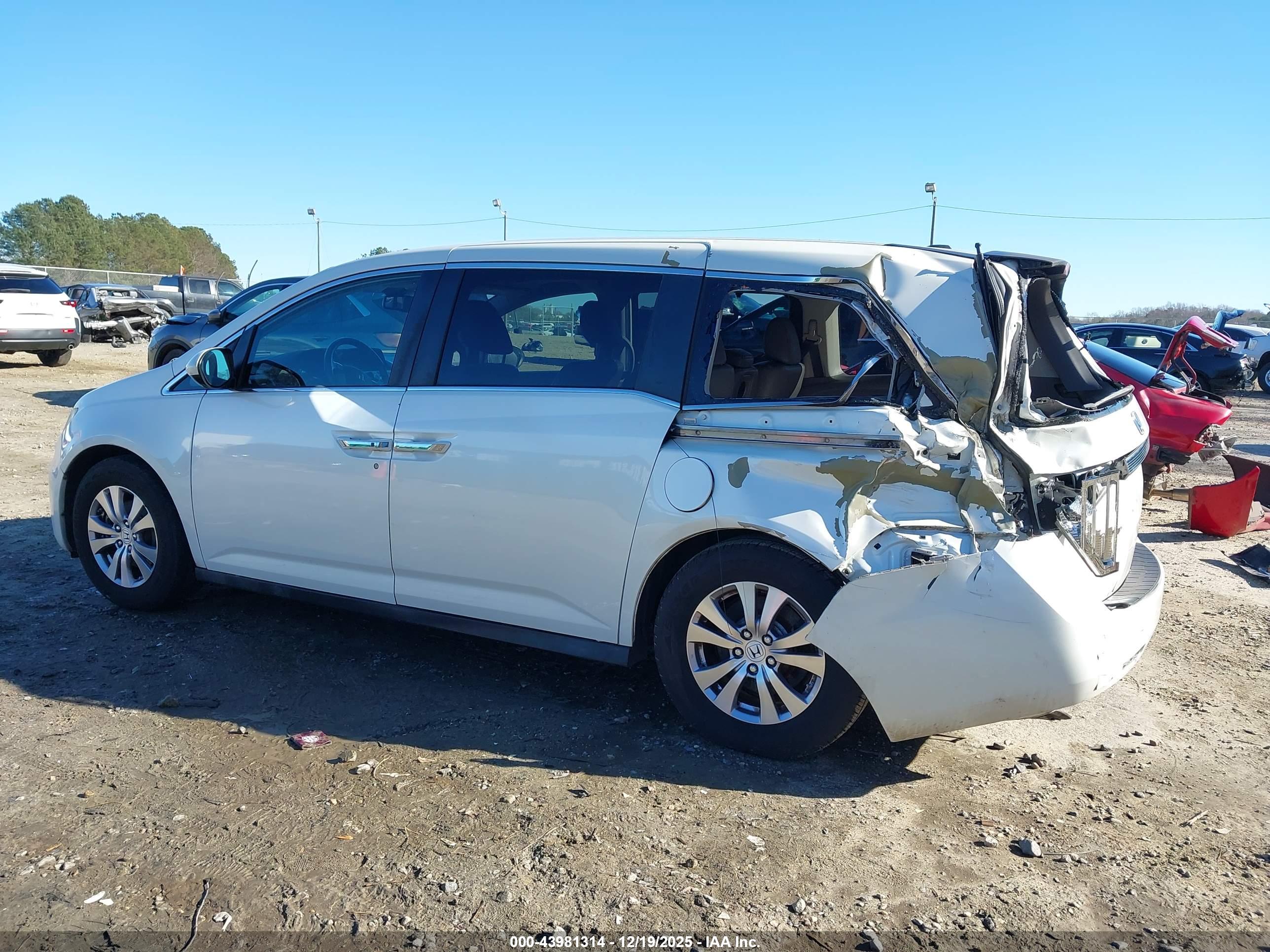 HONDA ODYSSEY image 6