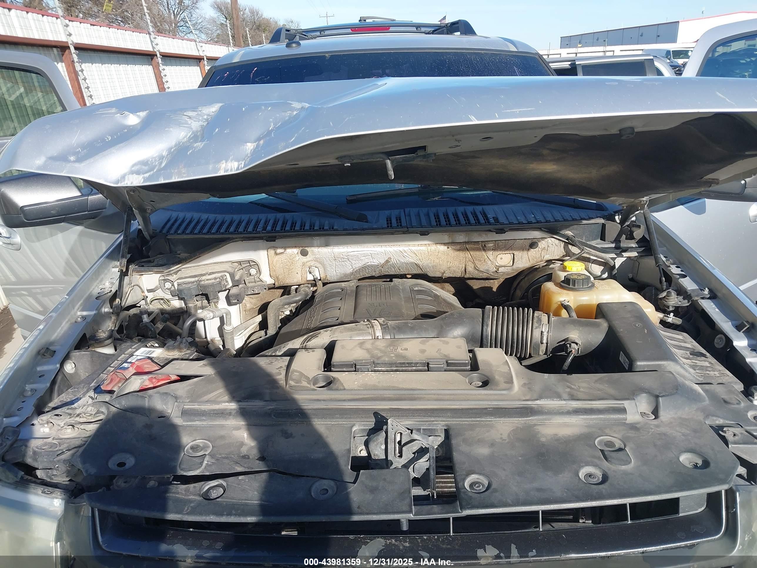 FORD EXPEDITION image 10