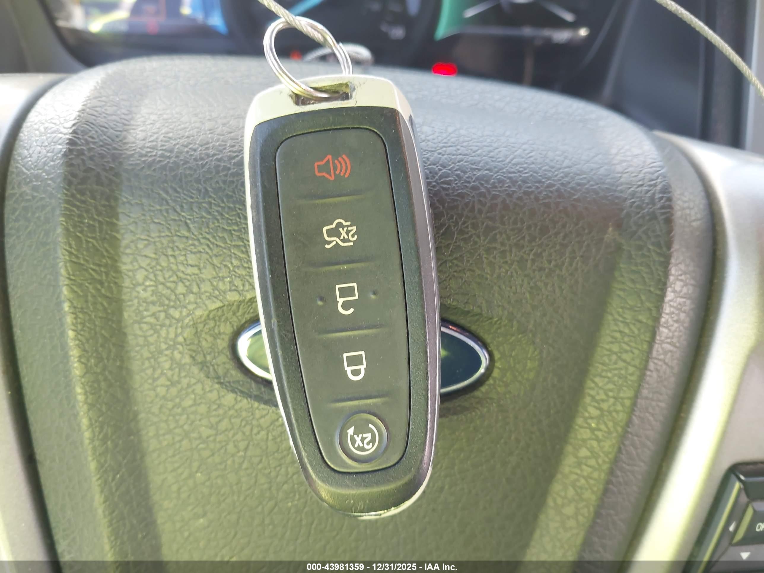 FORD EXPEDITION image 11