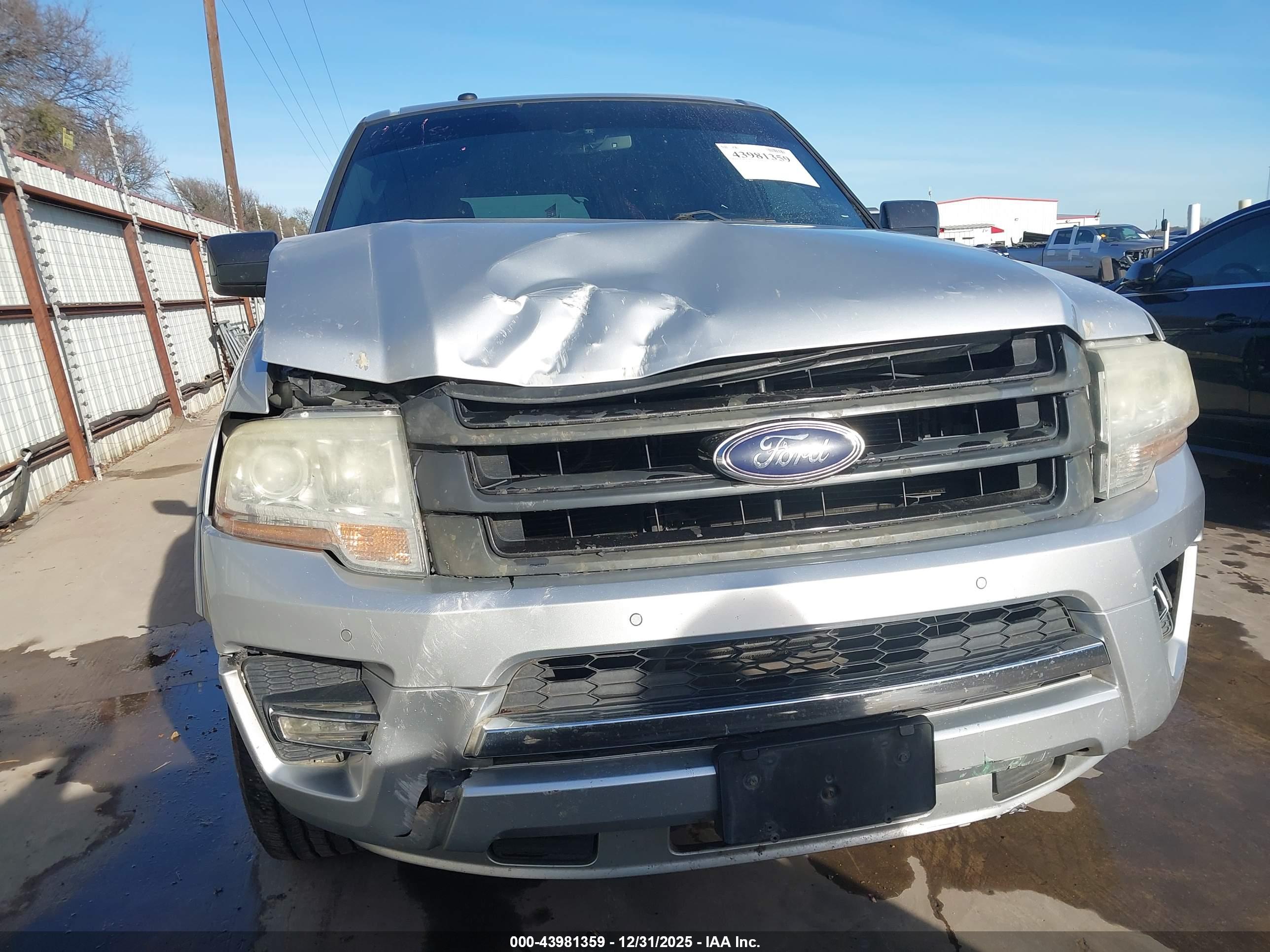 FORD EXPEDITION image 6