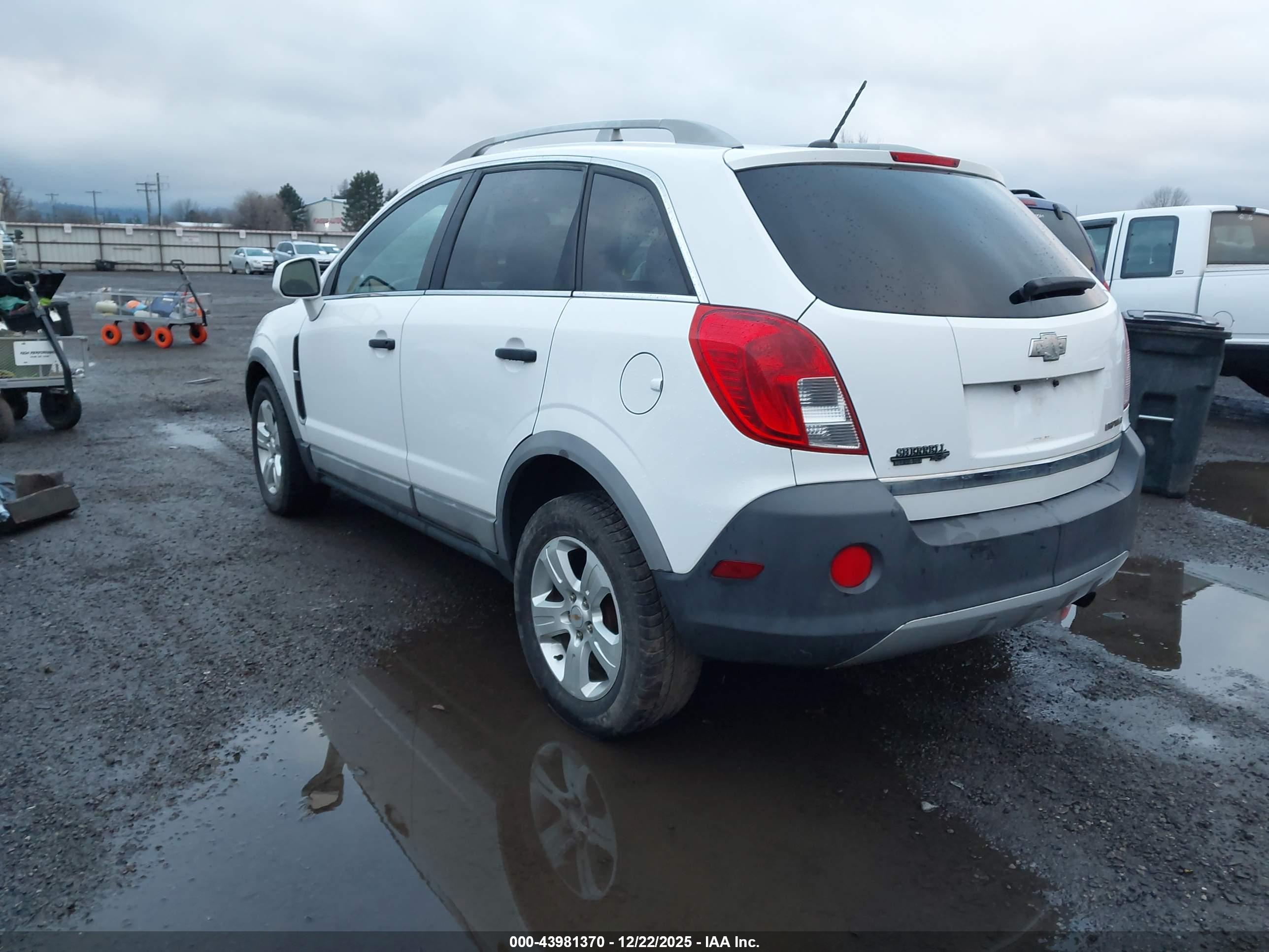 CHEVROLET CAPTIVA image 3