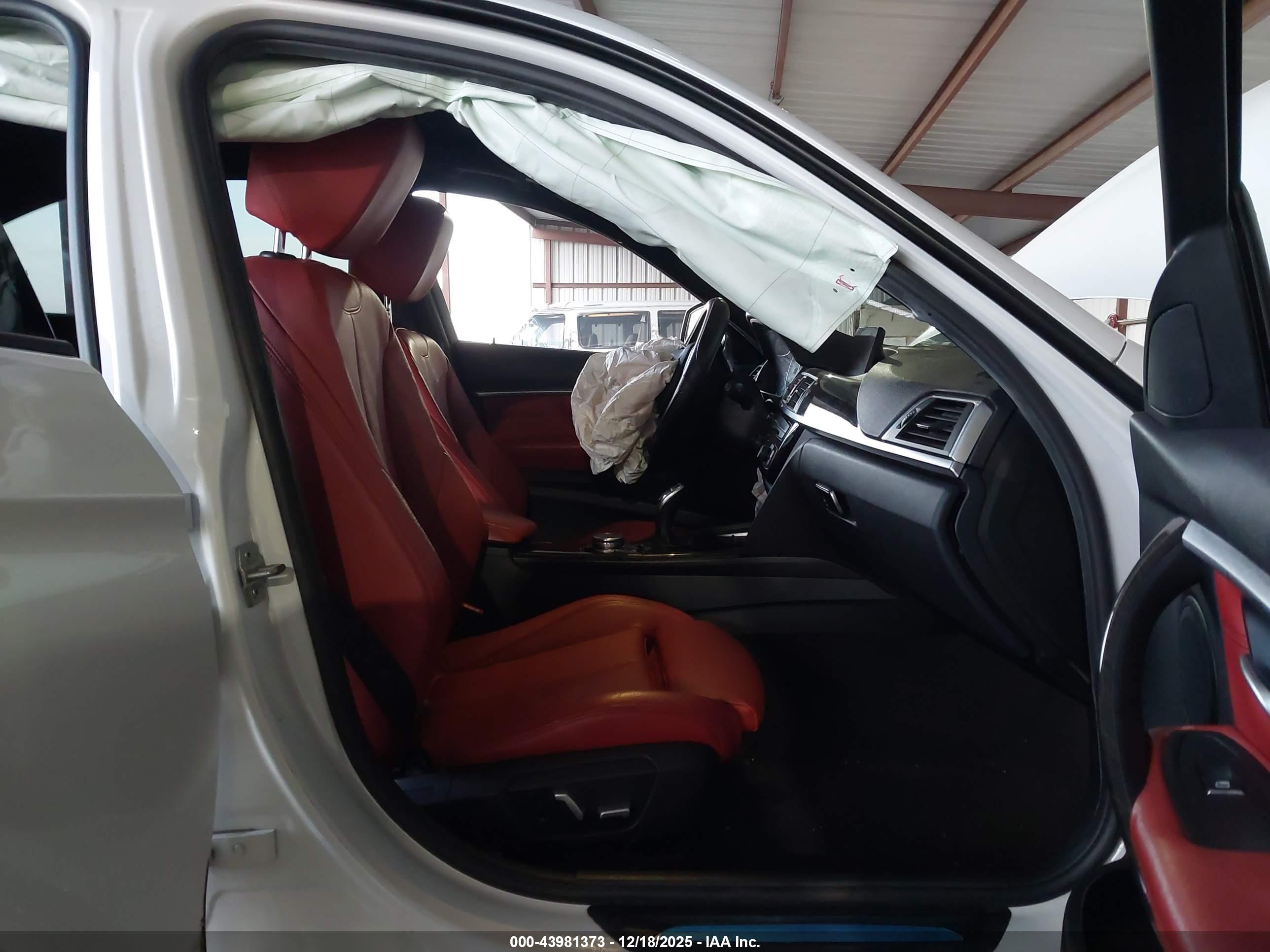 BMW 328I image 5