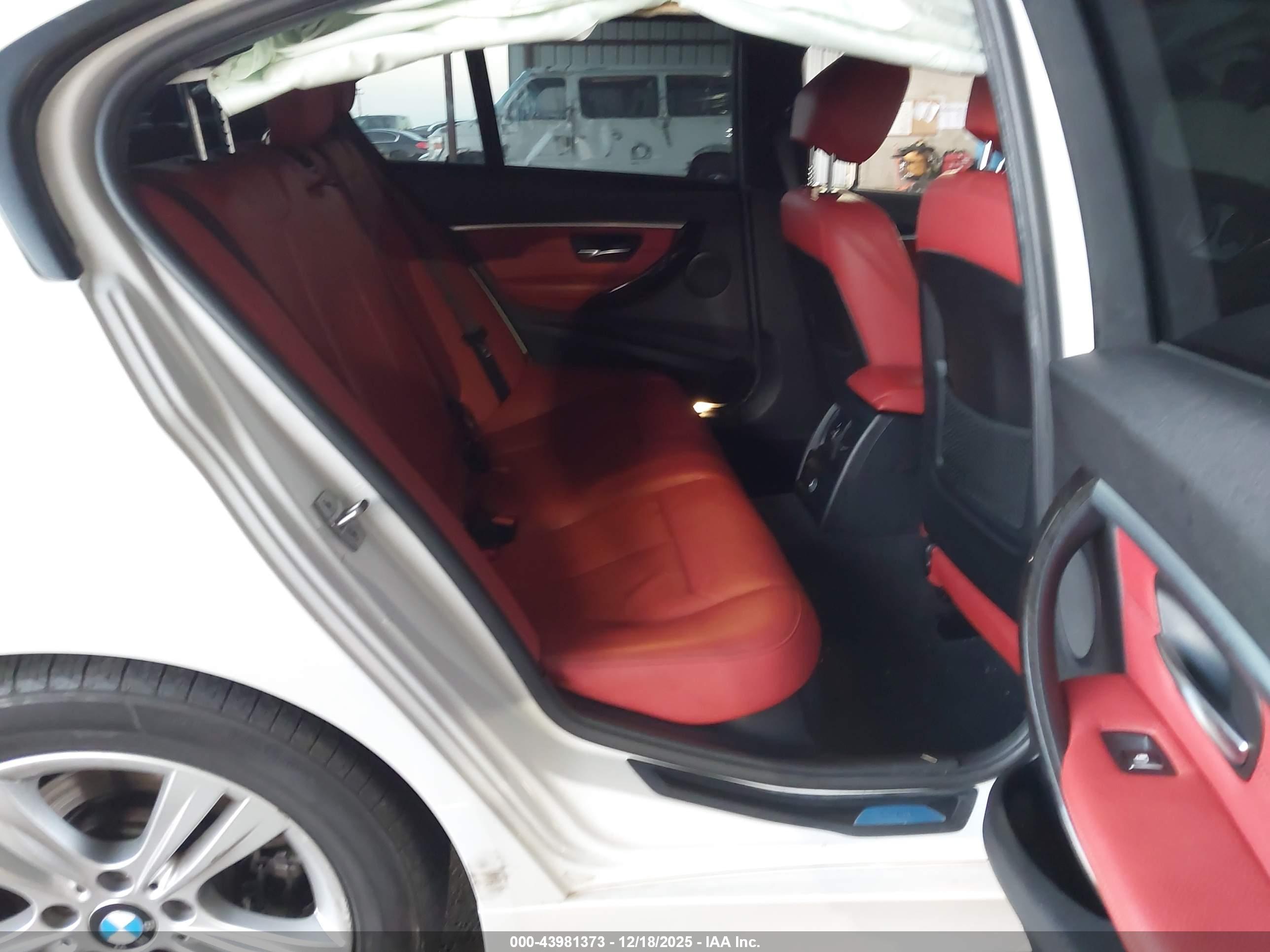 BMW 328I image 8