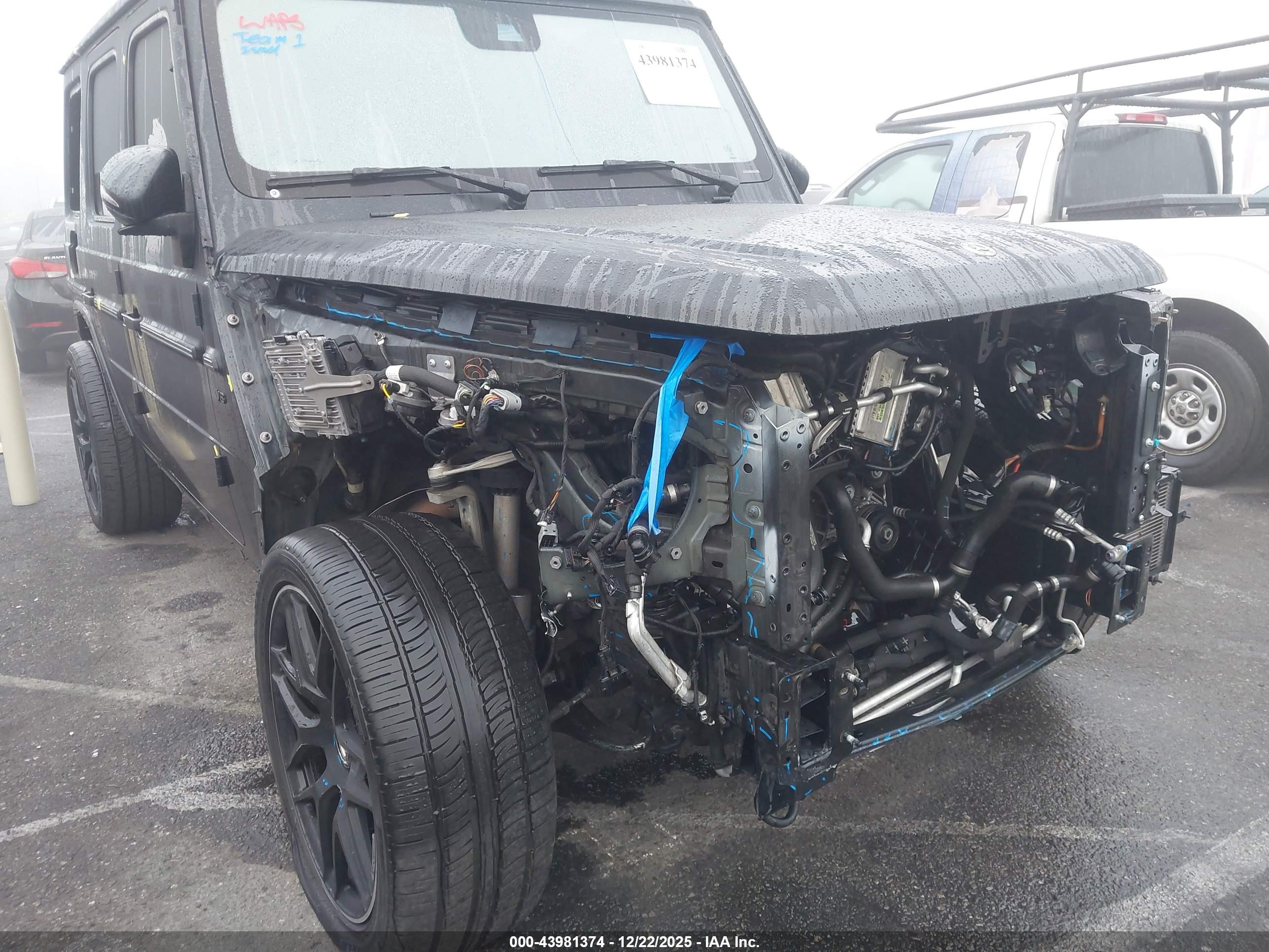 MERCEDES-BENZ G image 6