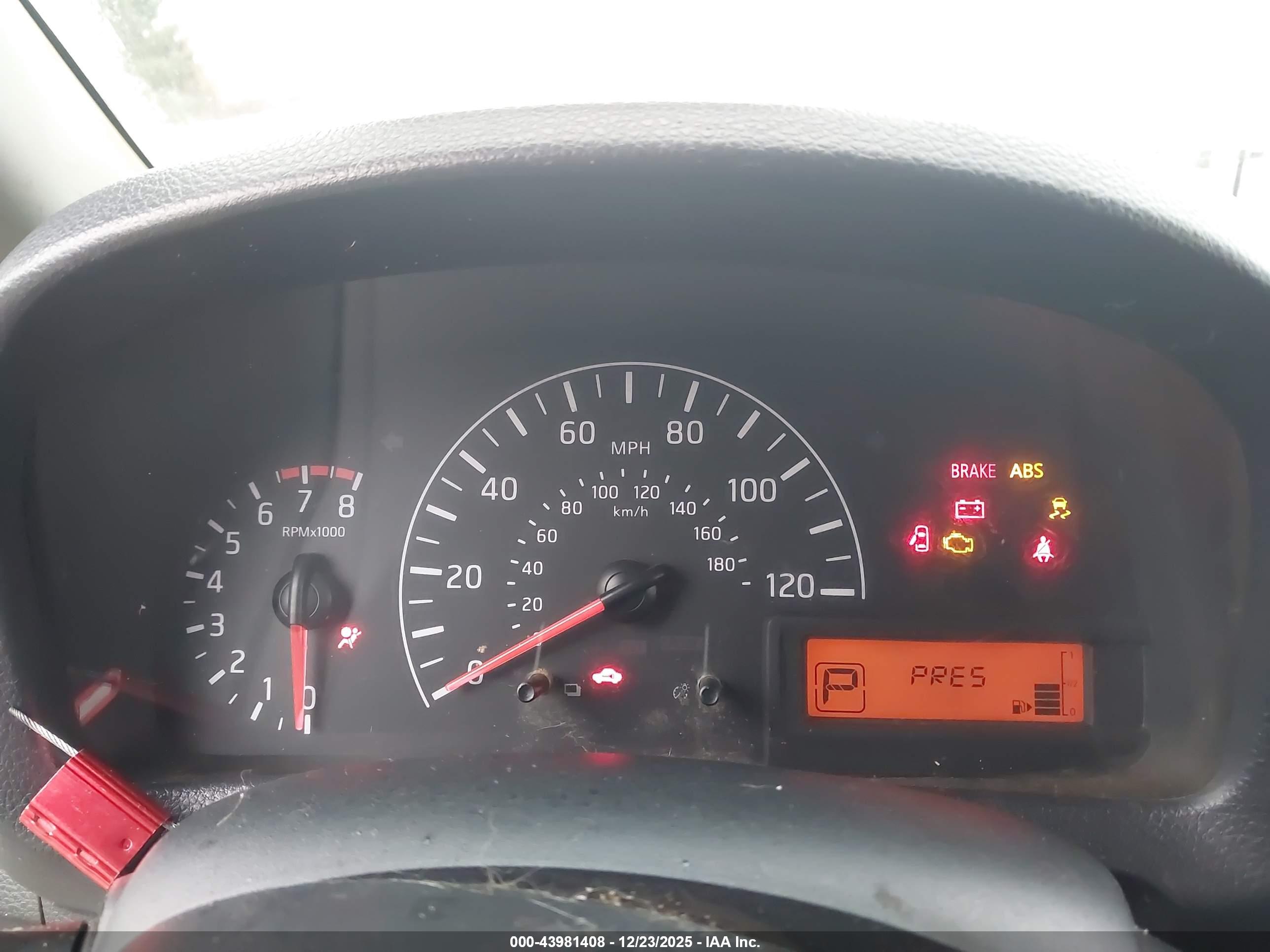 NISSAN NV200 image 7