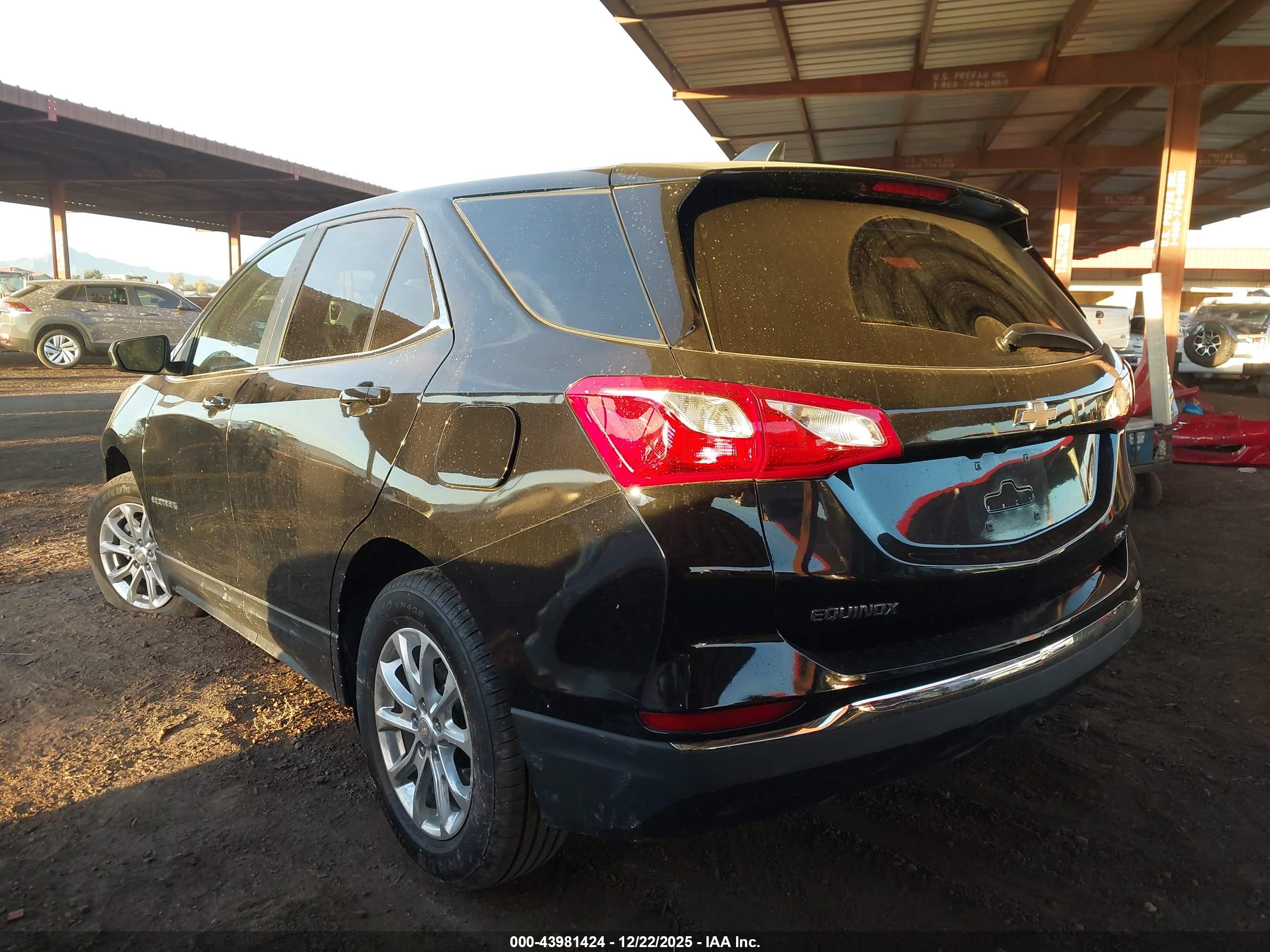 CHEVROLET EQUINOX image 3
