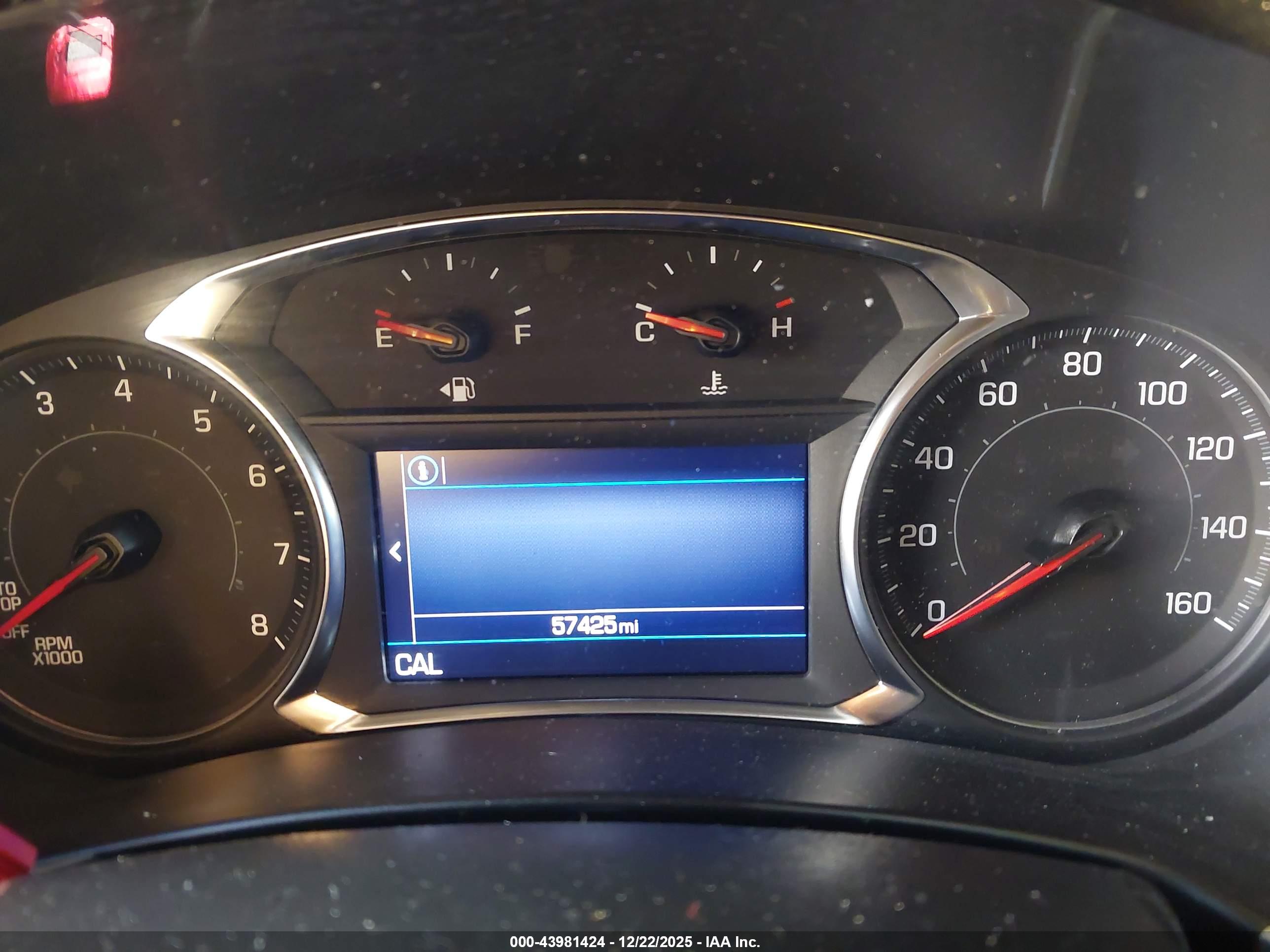 CHEVROLET EQUINOX image 7