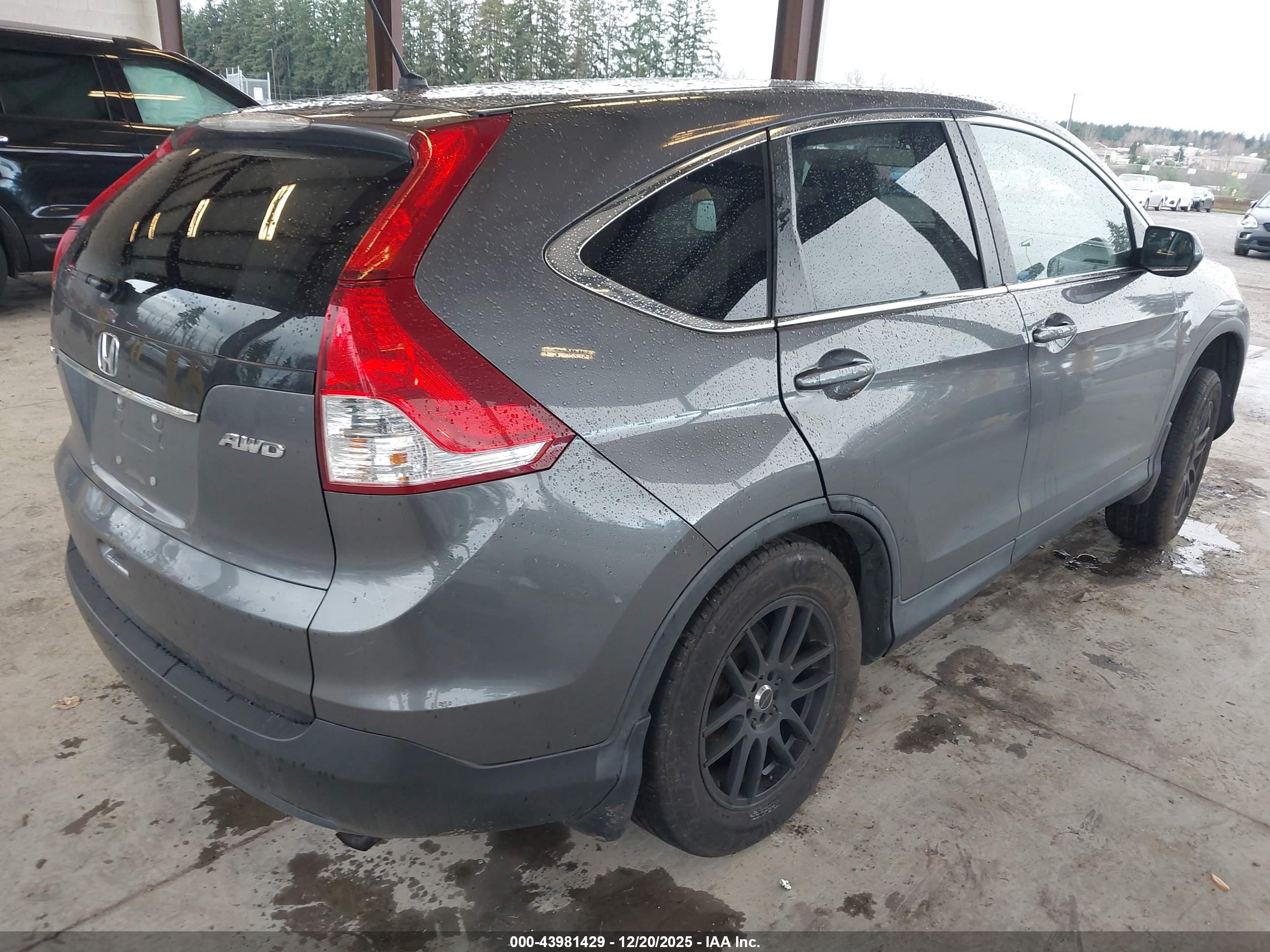 HONDA CR-V image 4