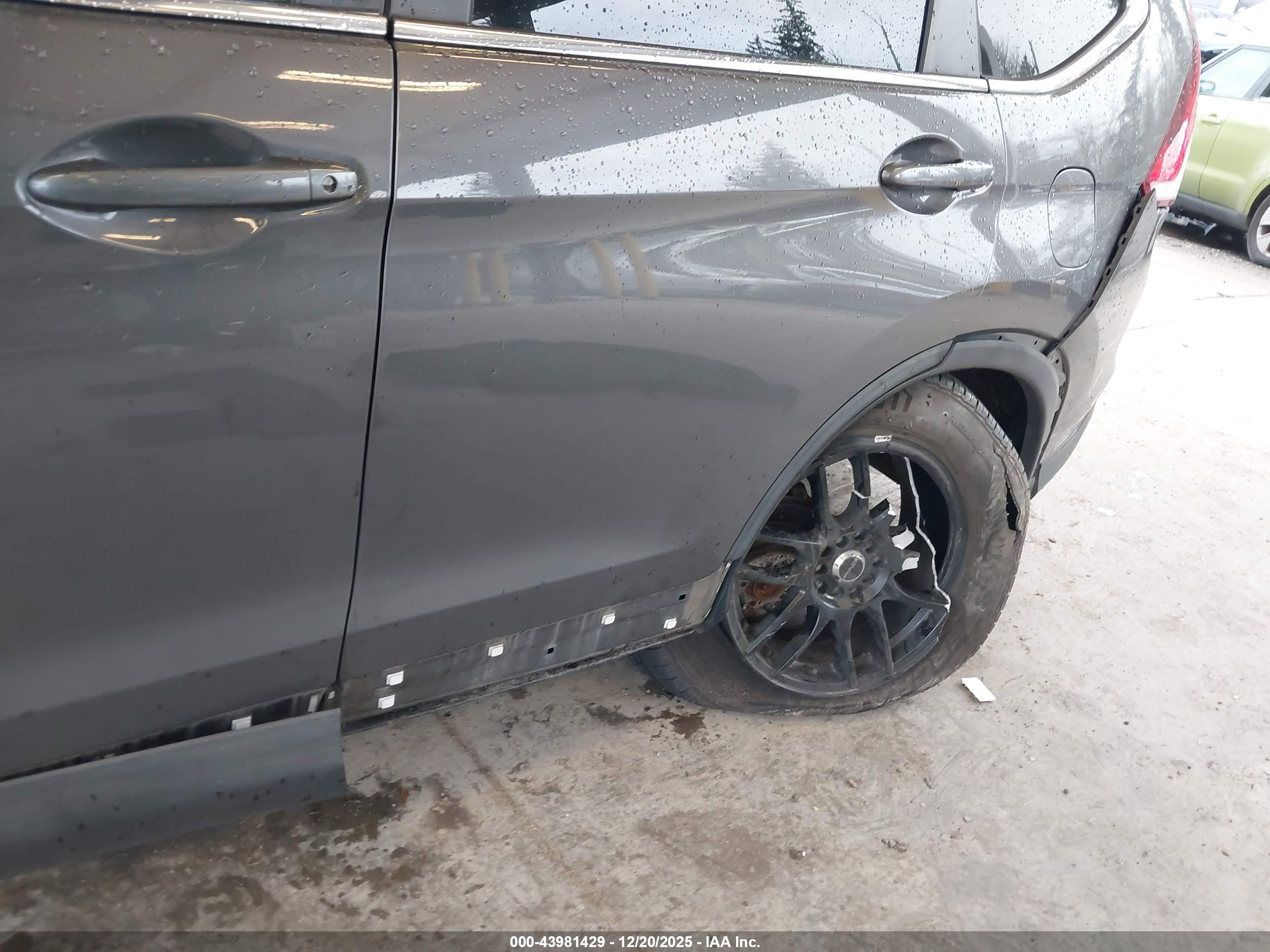 HONDA CR-V image 6