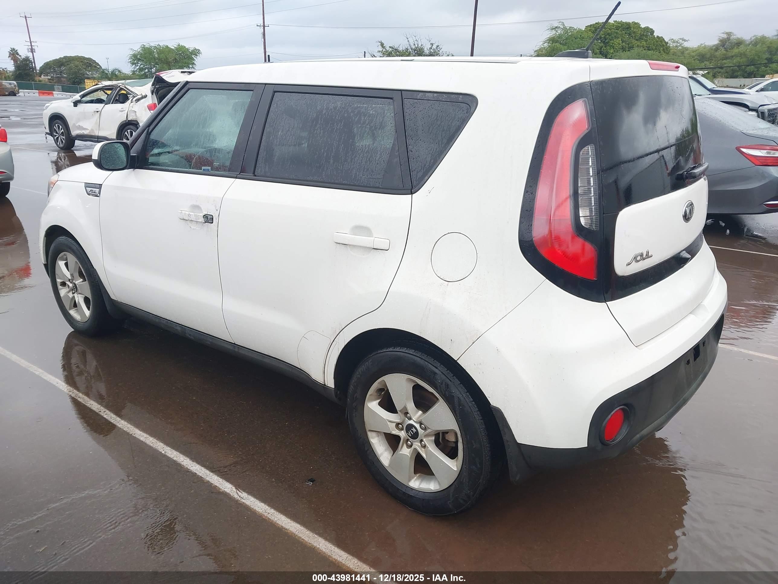 KIA SOUL image 3
