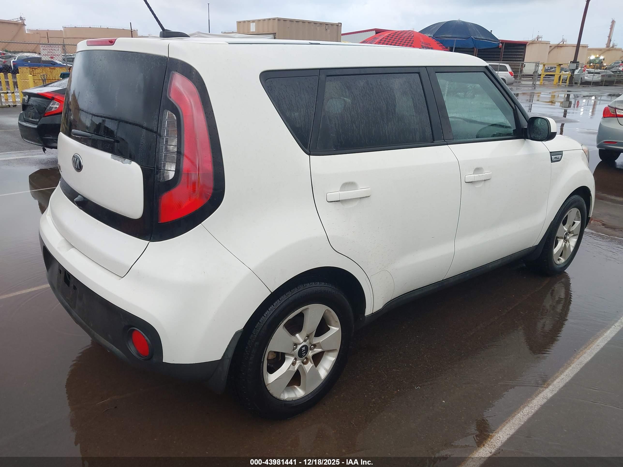KIA SOUL image 4