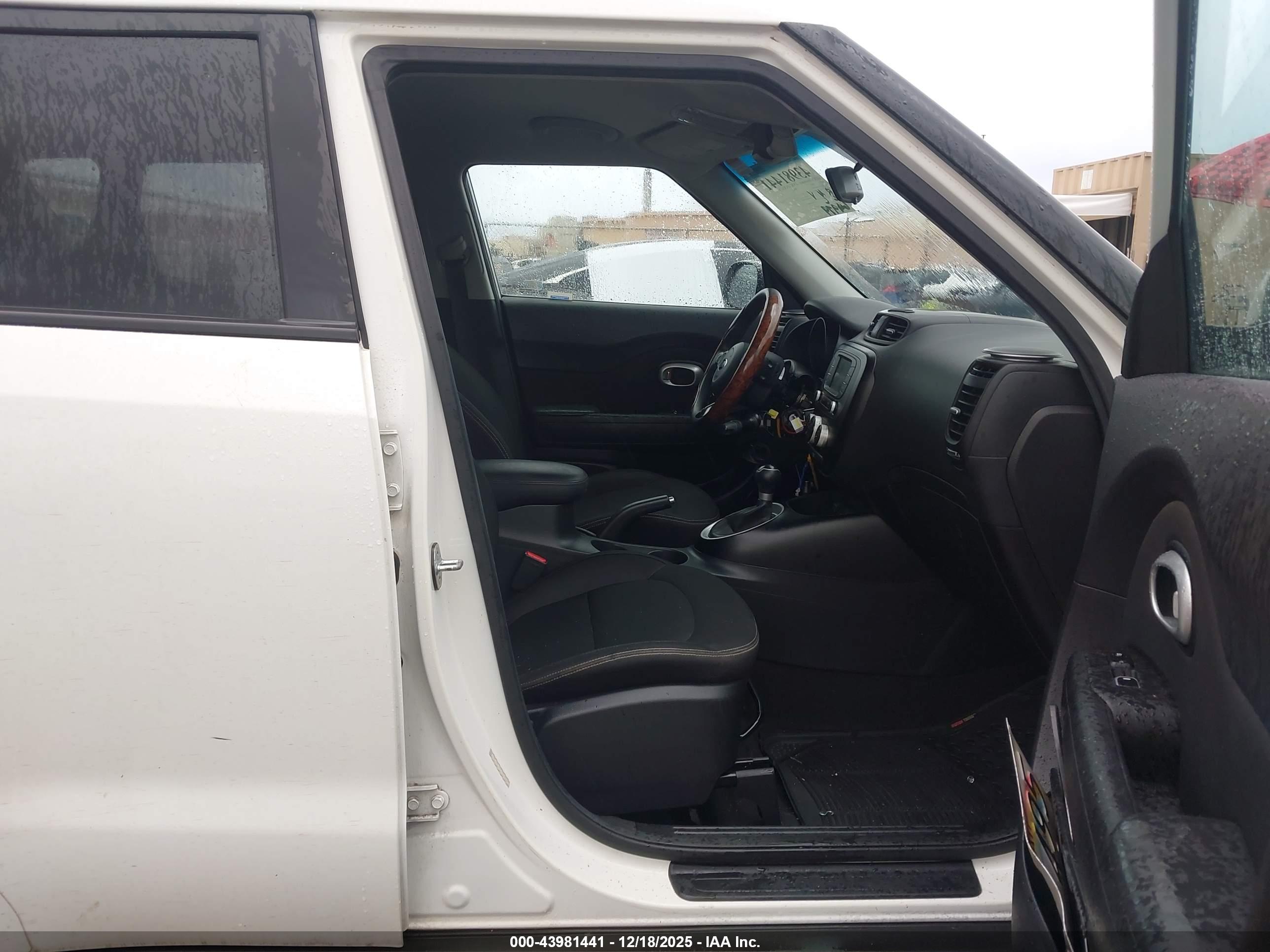 KIA SOUL image 5