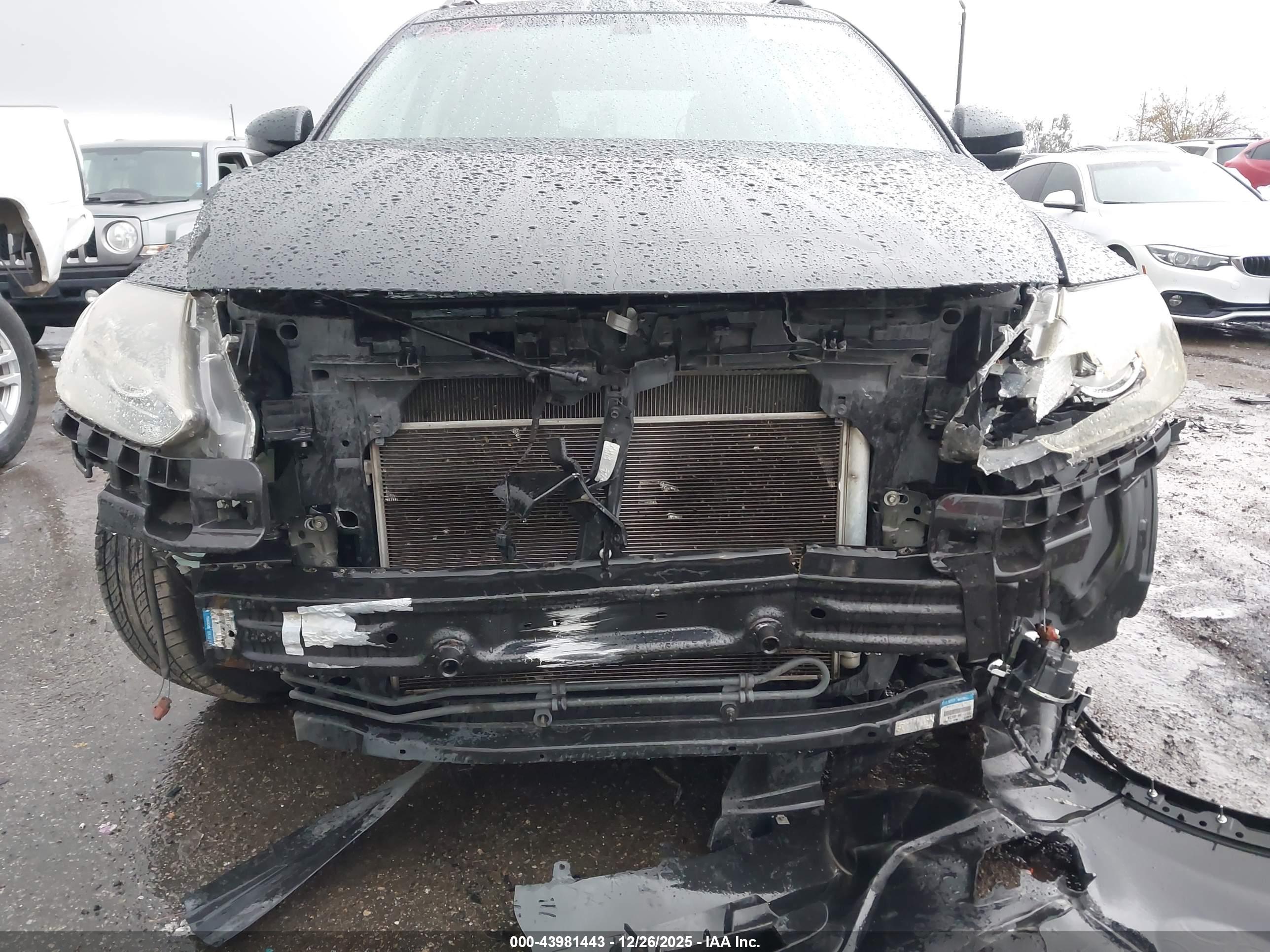 MAZDA CX-9 image 6