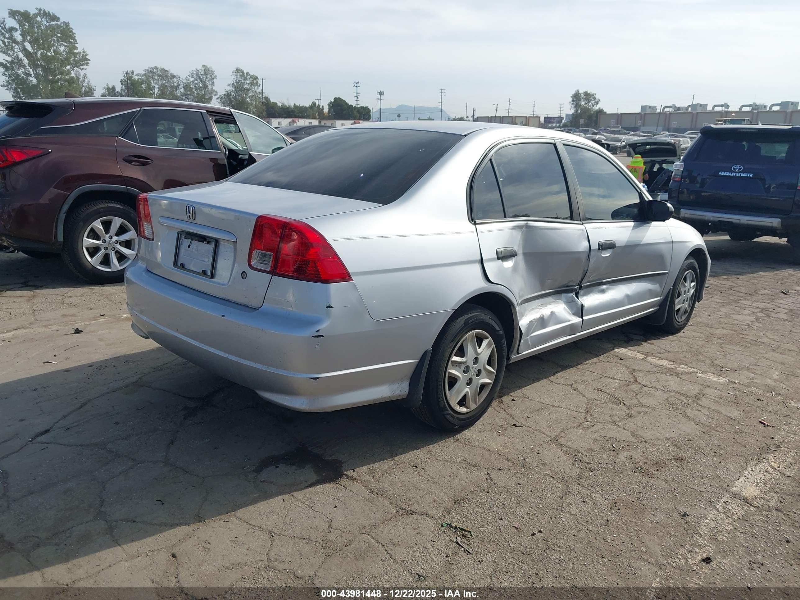 HONDA CIVIC image 4