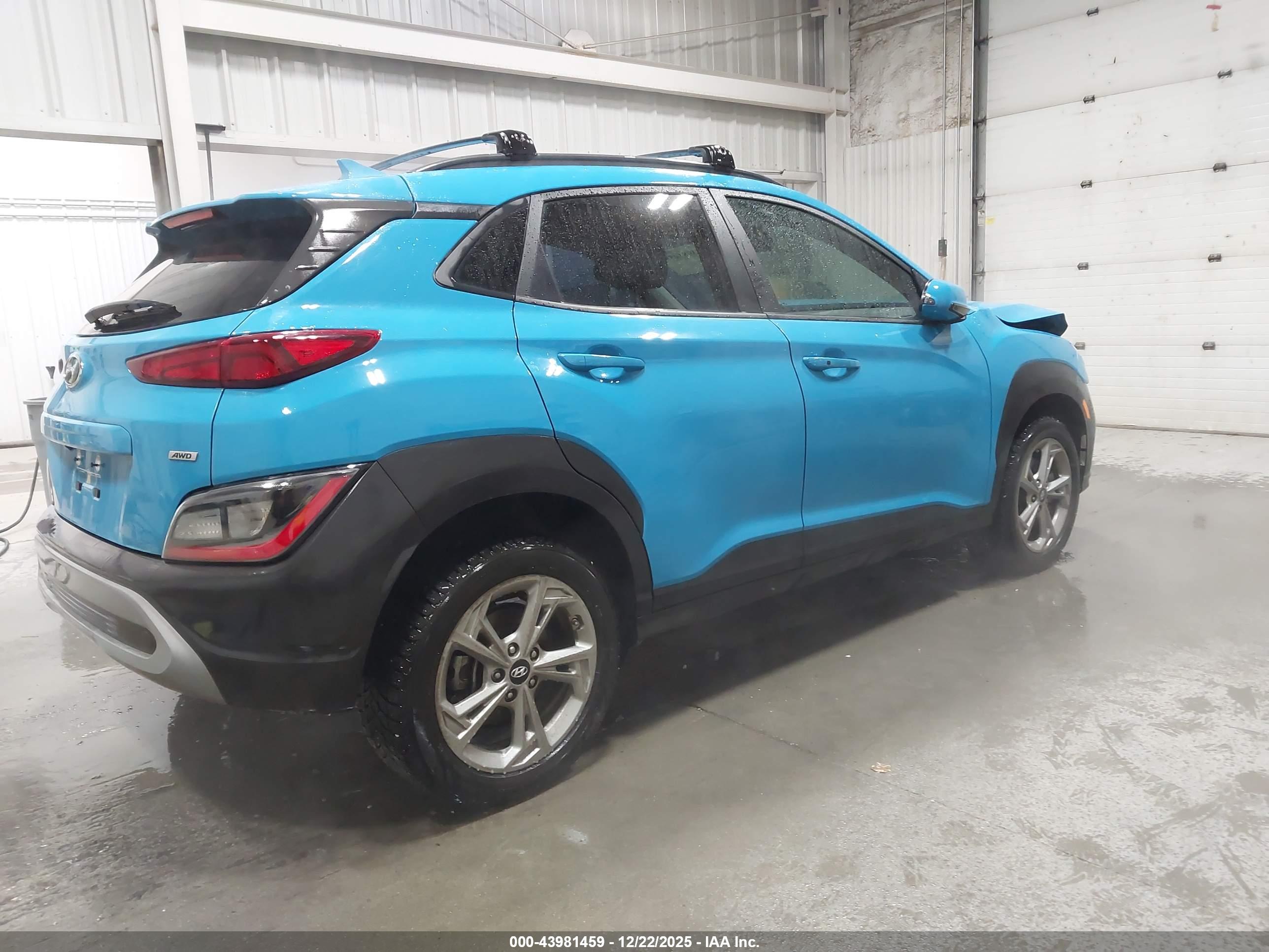 HYUNDAI KONA image 4