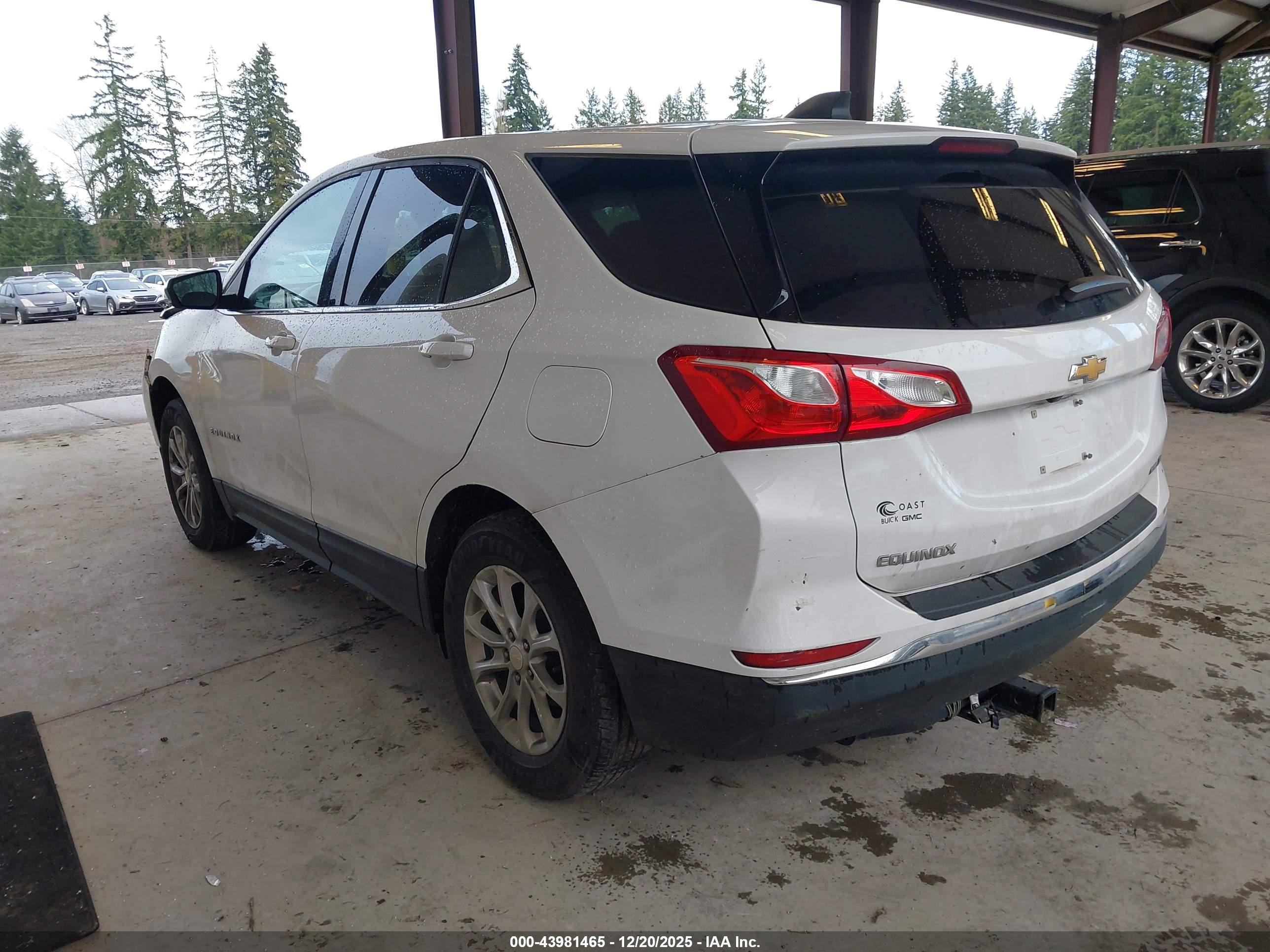 CHEVROLET EQUINOX image 3
