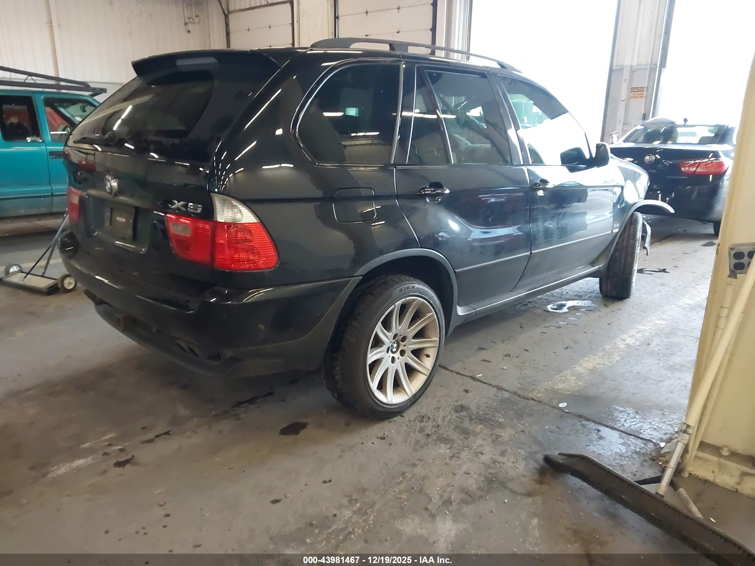 BMW X5 image 4