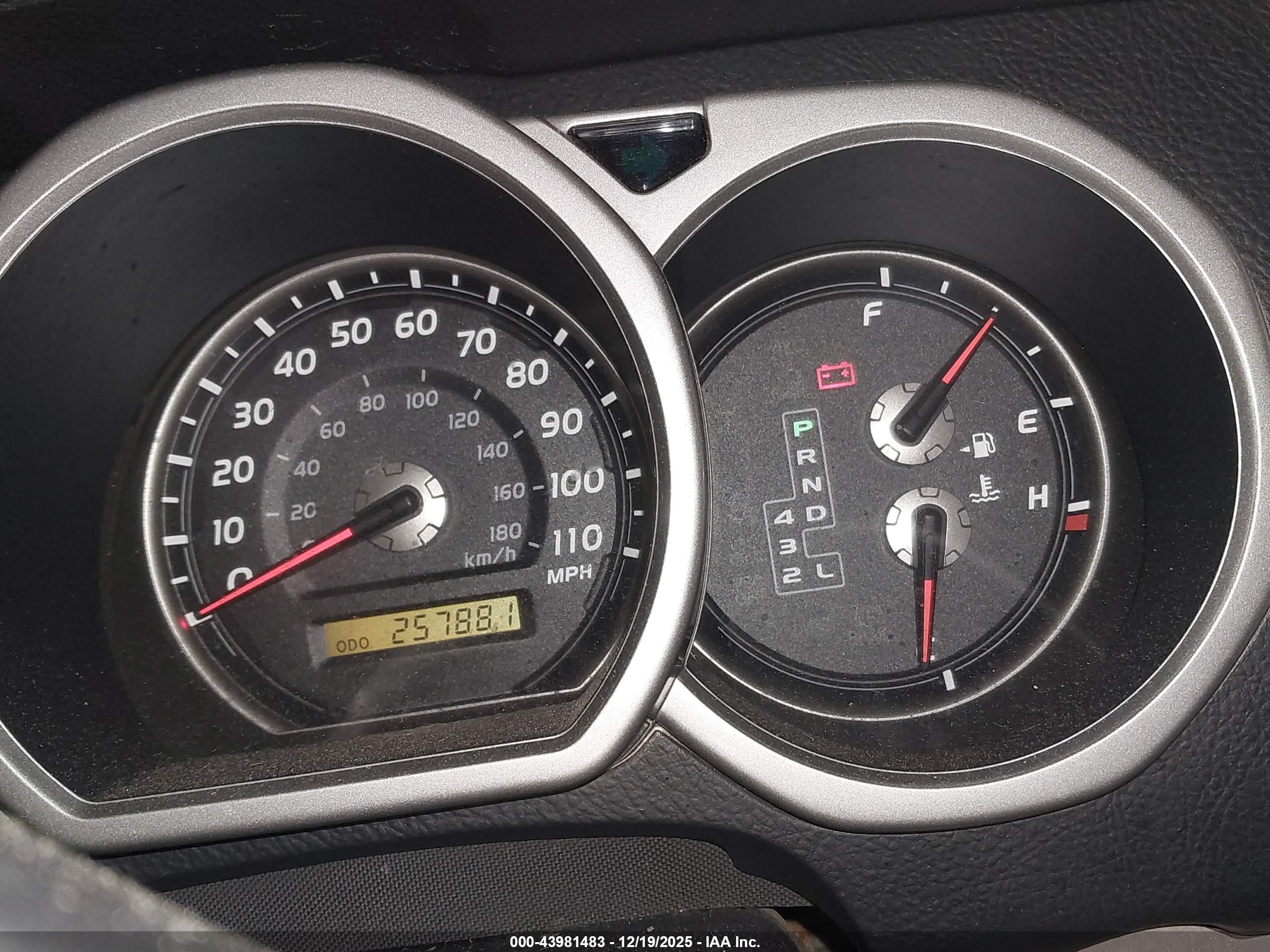 TOYOTA 4RUNNER image 7