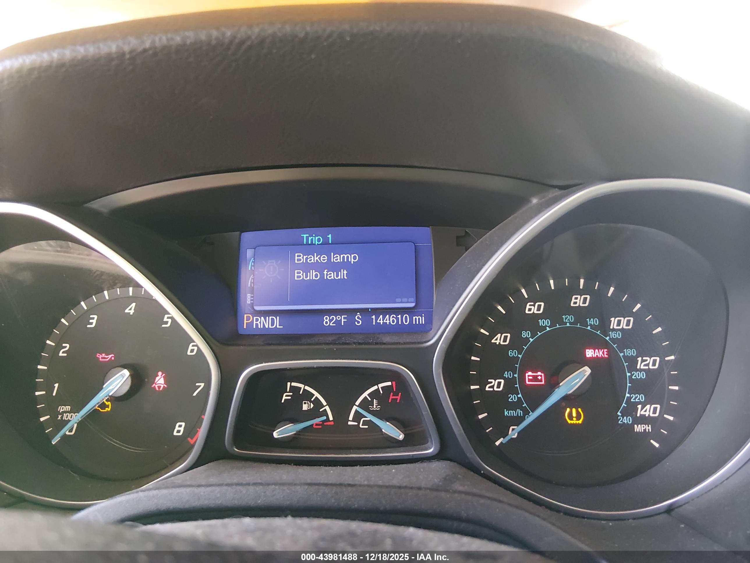 FORD FOCUS image 7