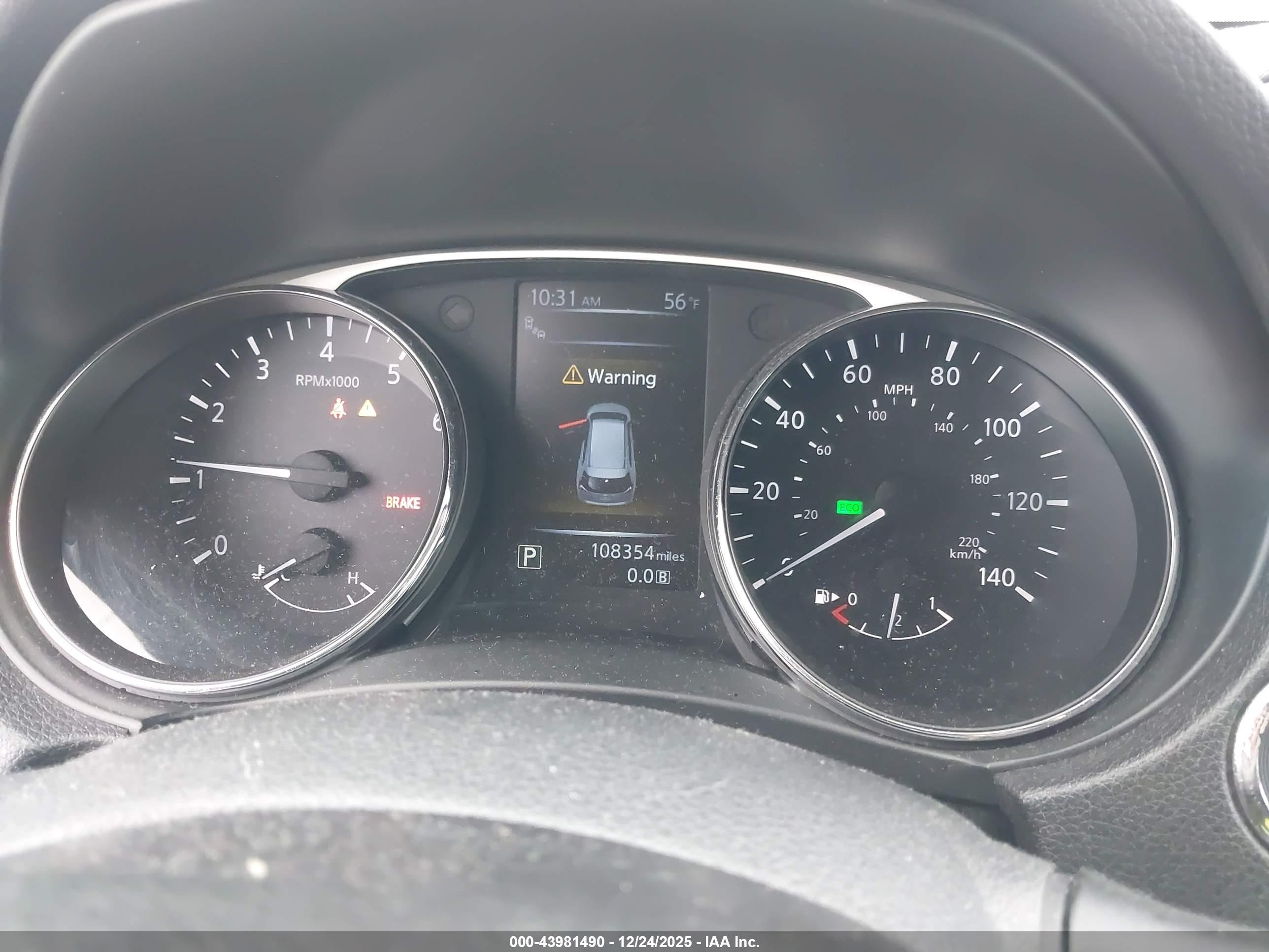 NISSAN ROGUE image 7