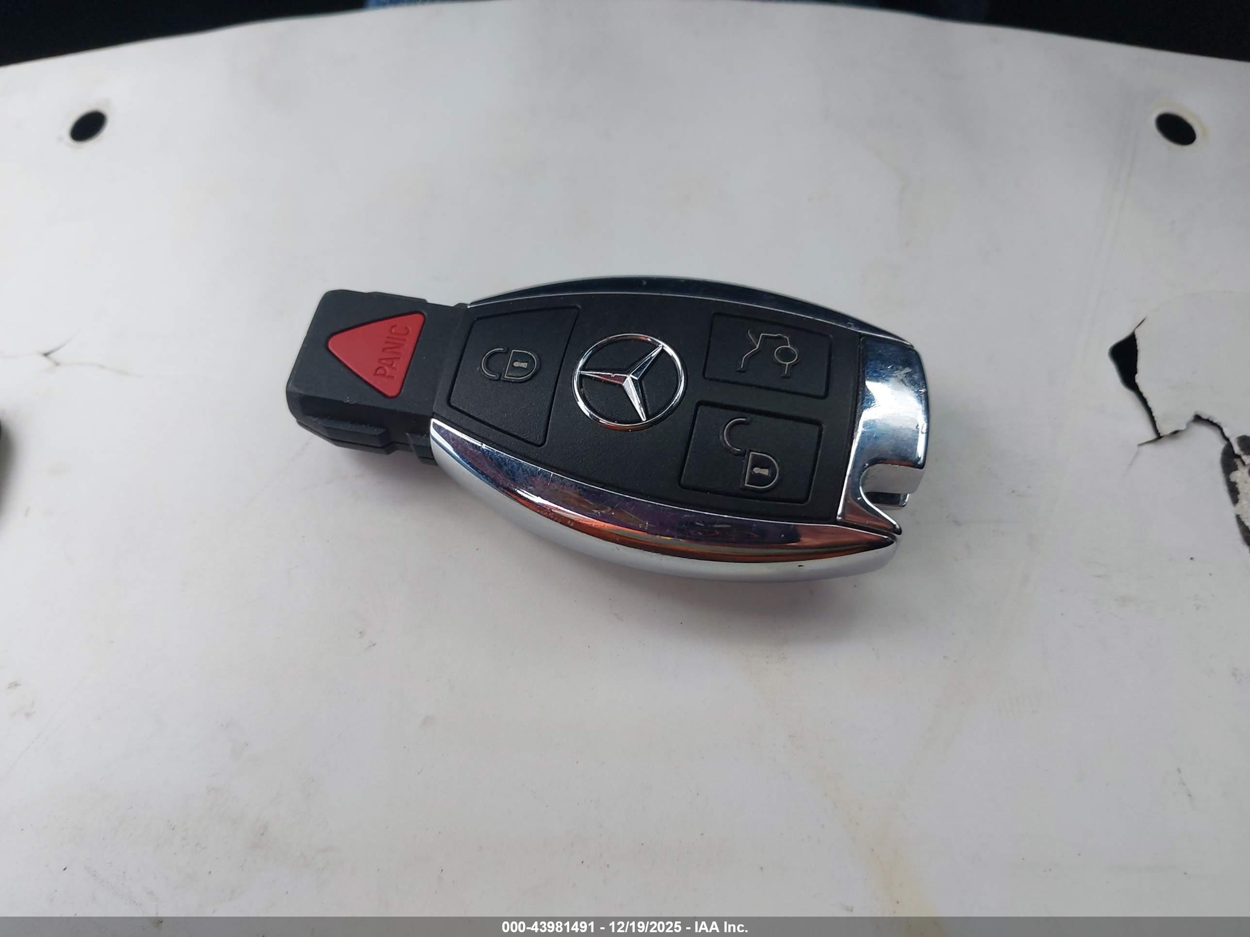MERCEDES-BENZ GT image 11