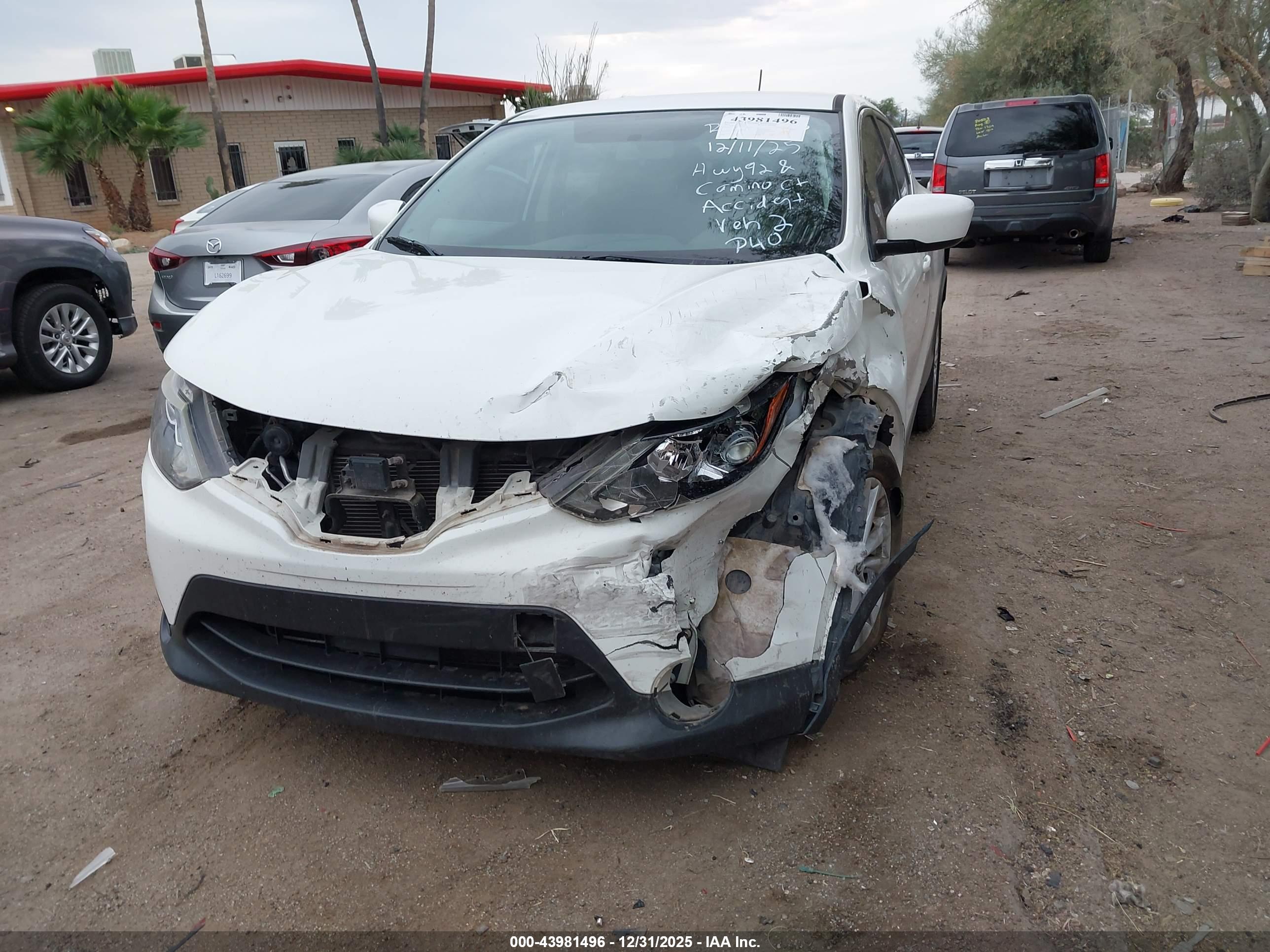 NISSAN ROGUE image 6