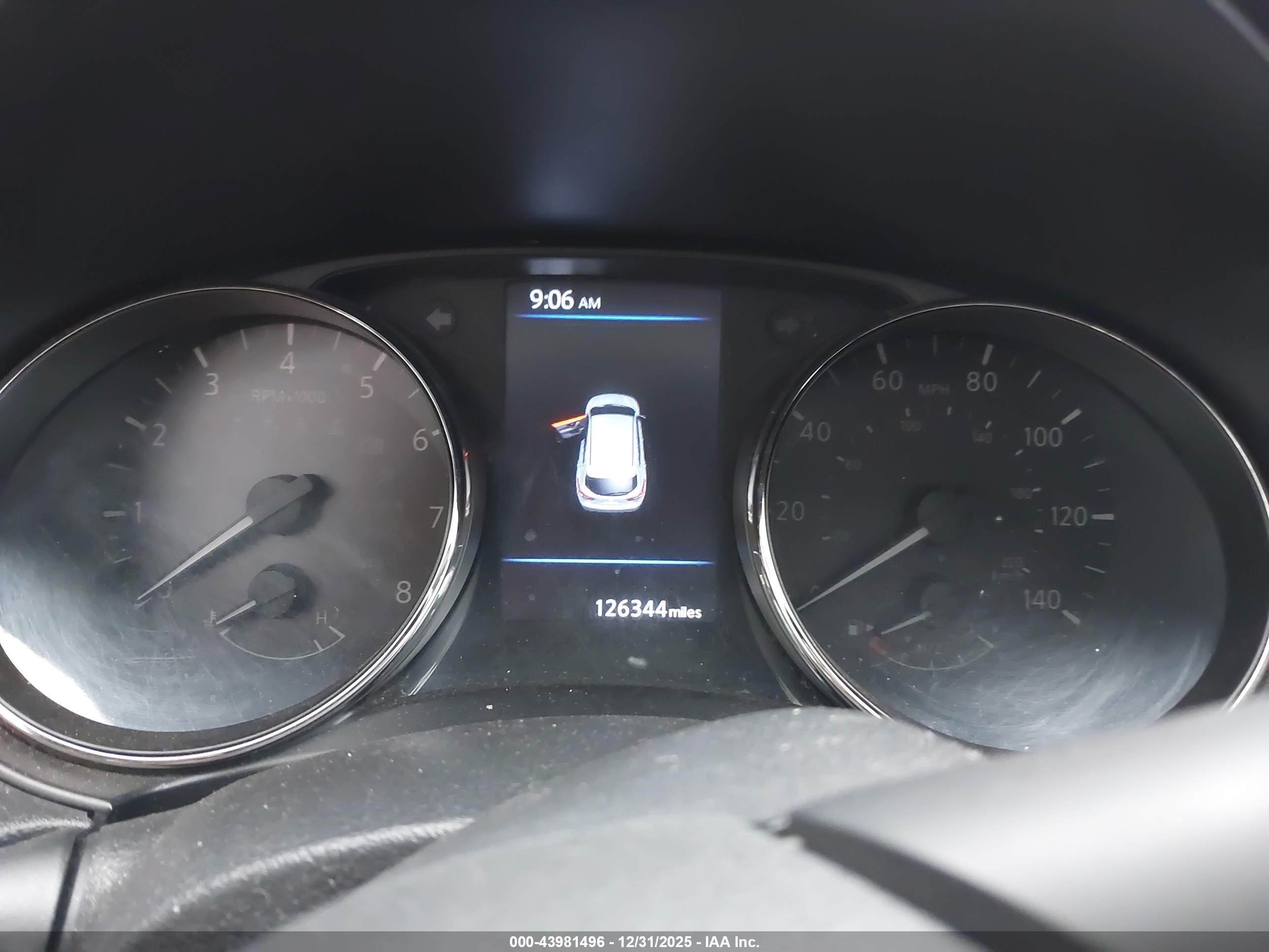 NISSAN ROGUE image 7