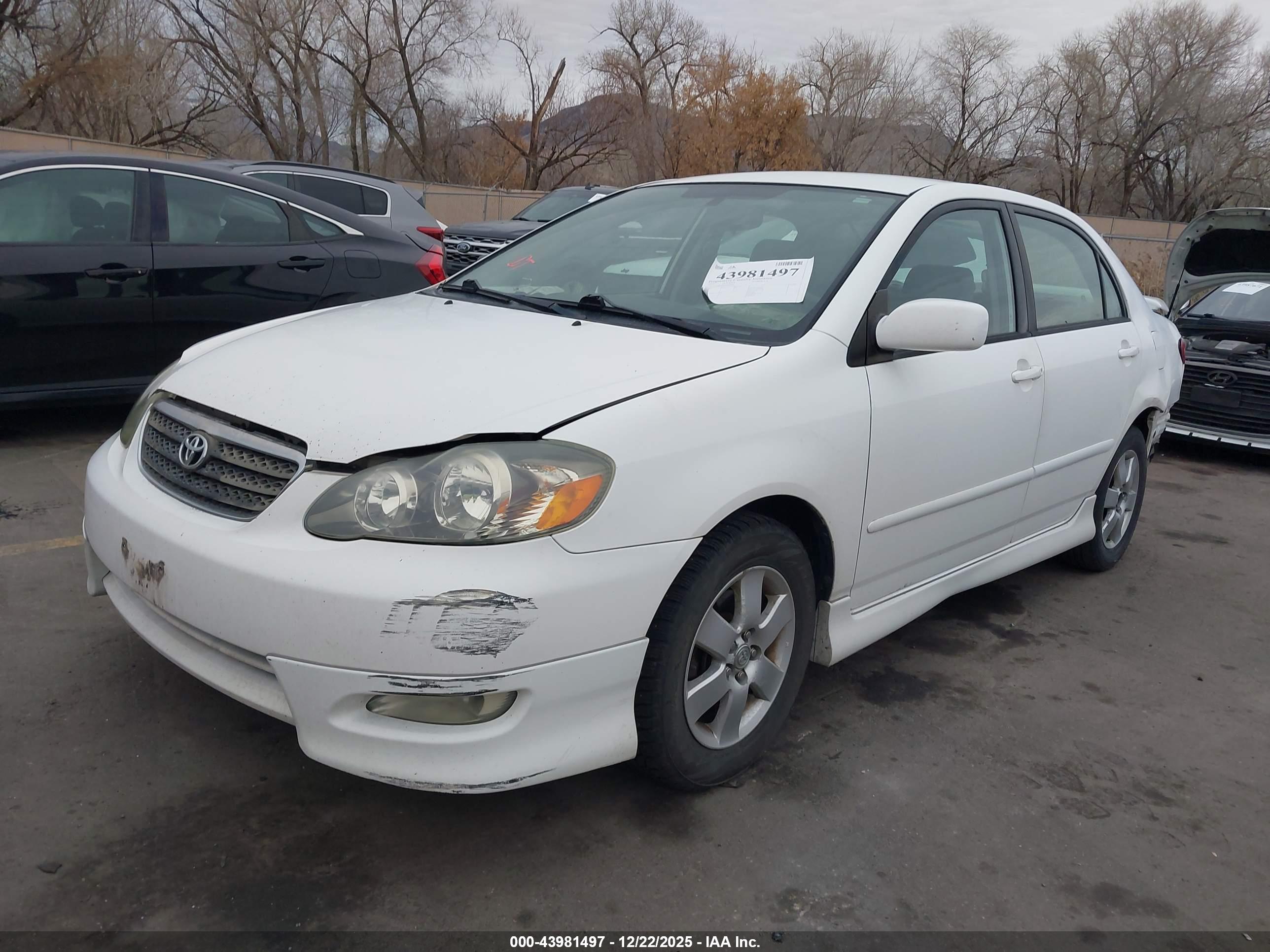 TOYOTA COROLLA image 2