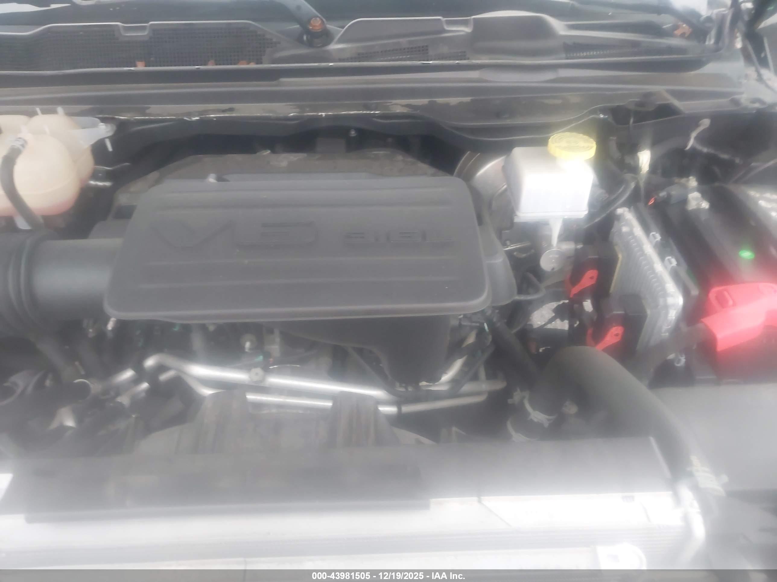 RAM 1500 image 10