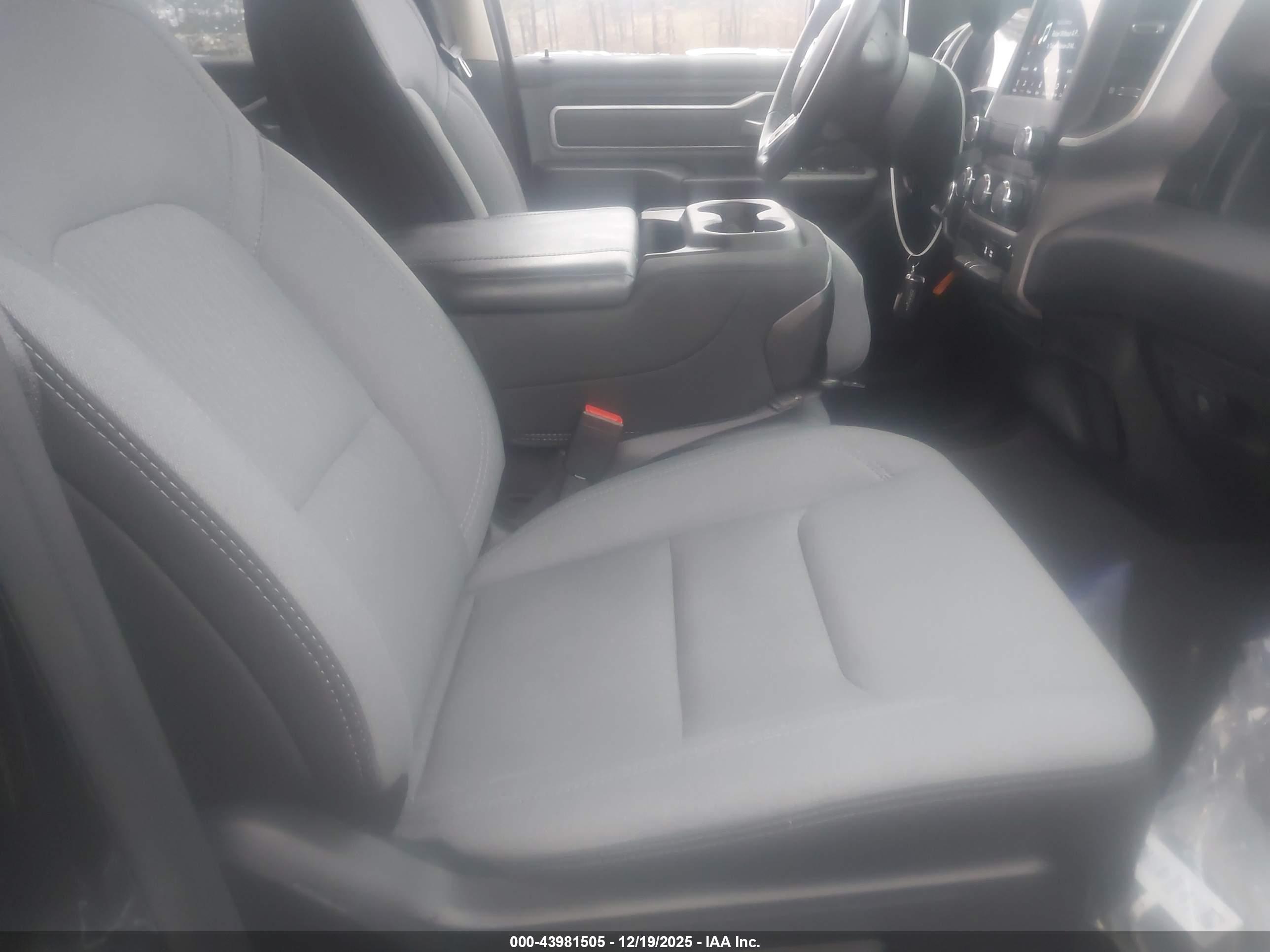 RAM 1500 image 5