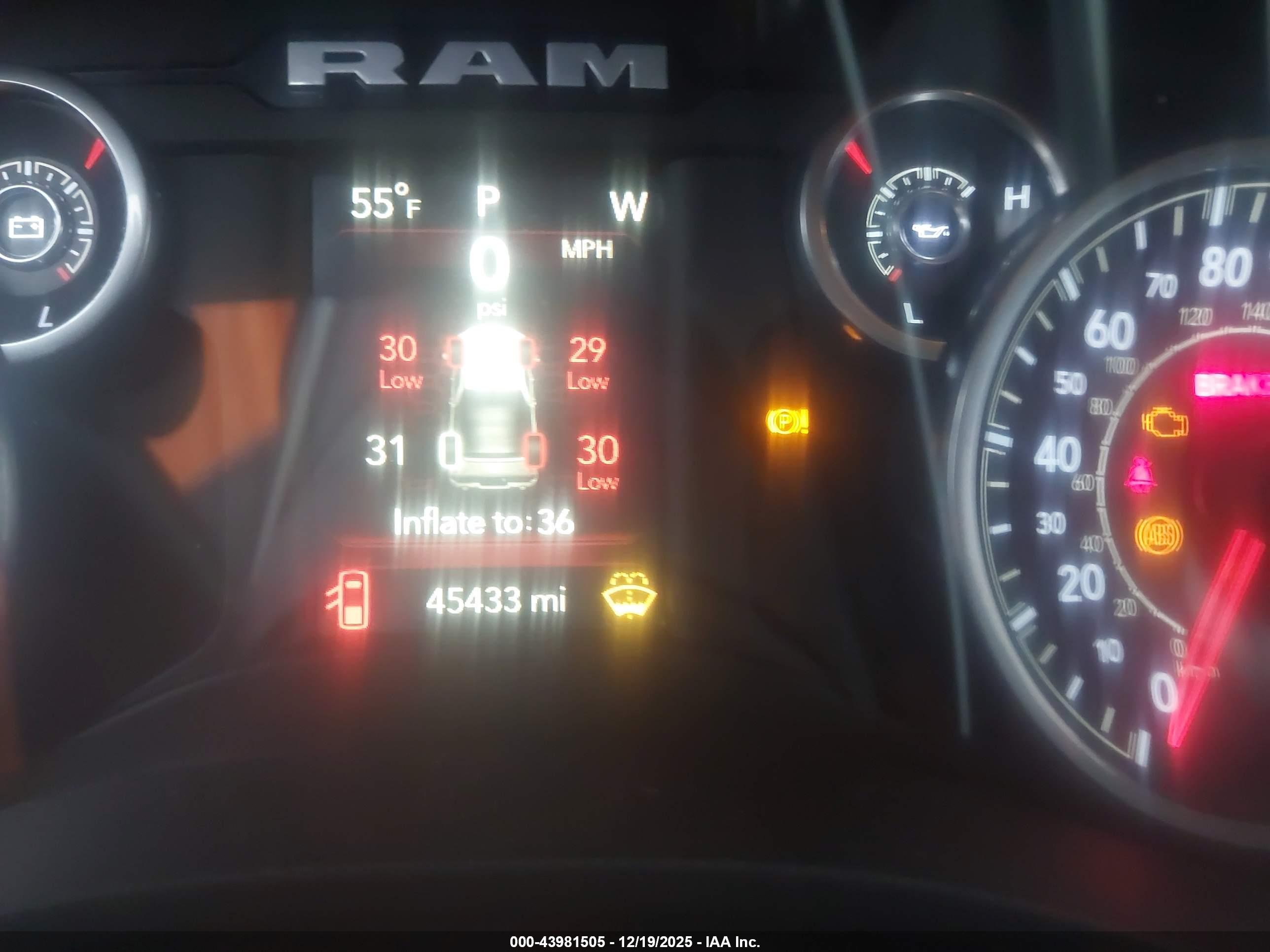 RAM 1500 image 7