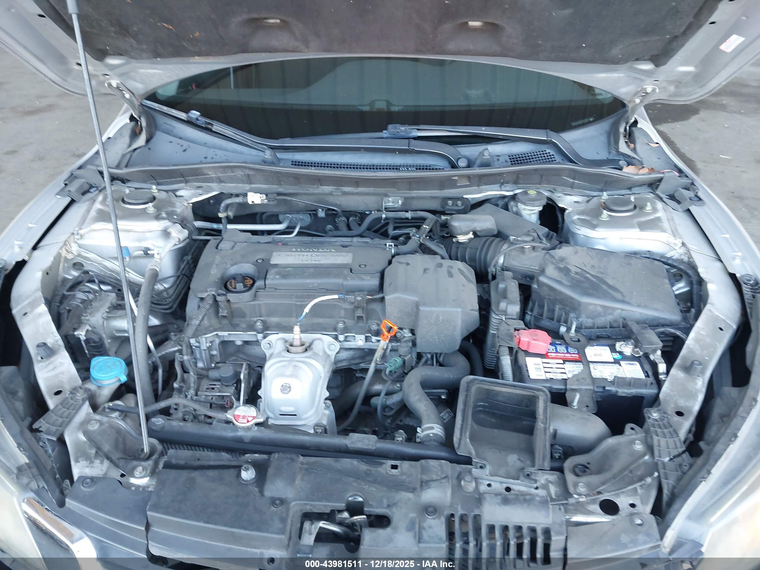 HONDA ACCORD image 10