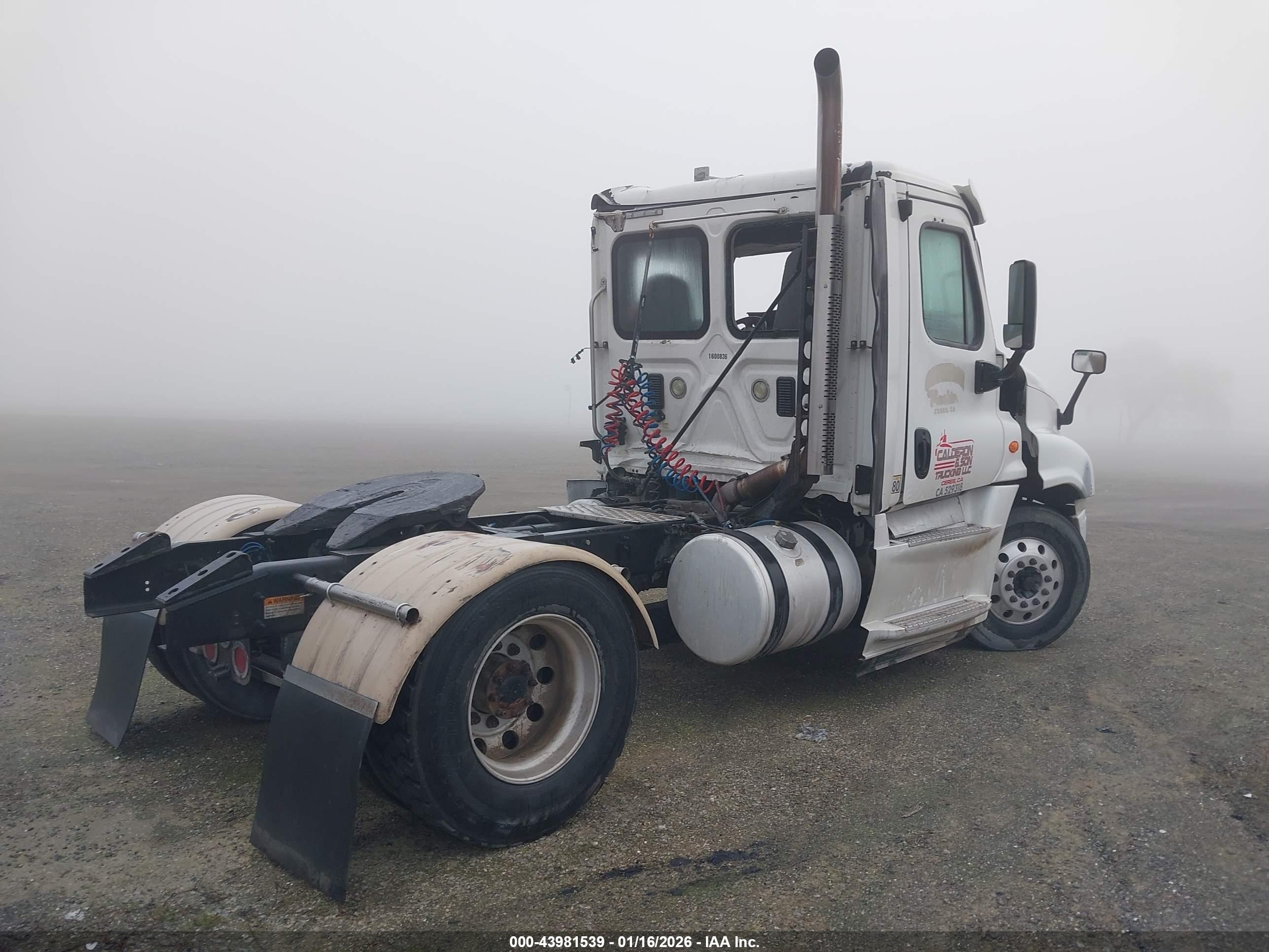 FREIGHTLINER CASCADIA image 4
