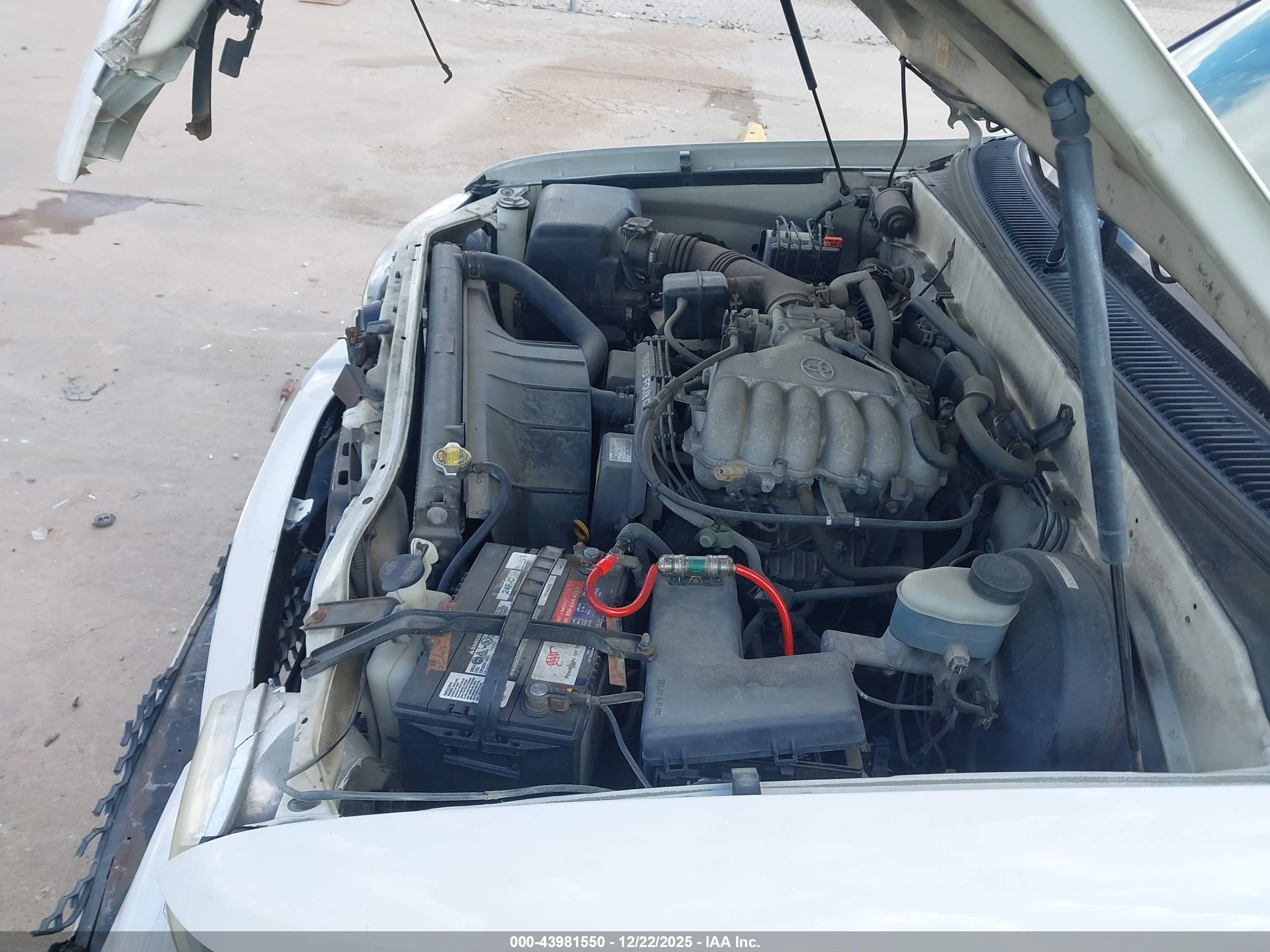 TOYOTA TUNDRA image 10