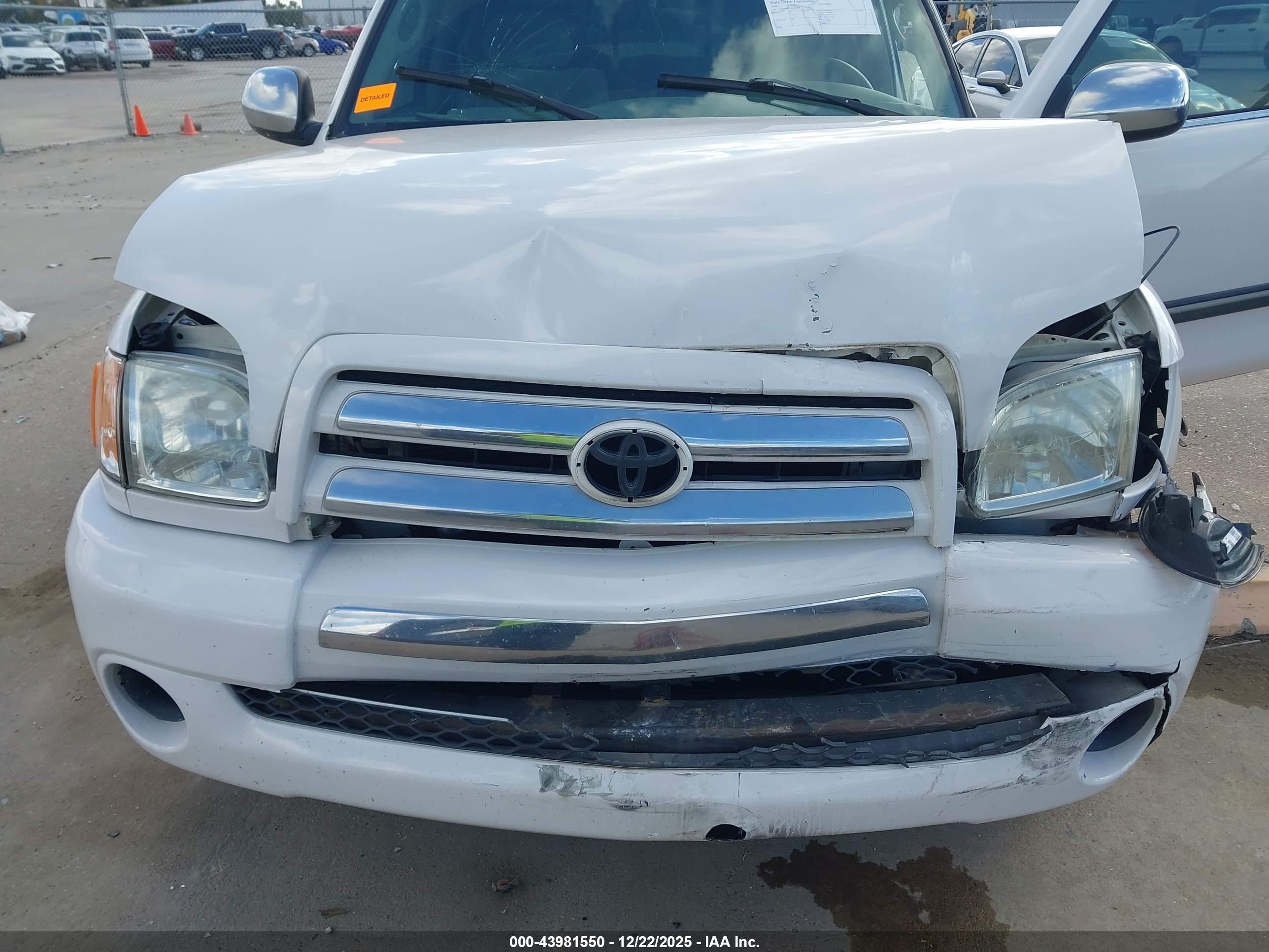 TOYOTA TUNDRA image 6