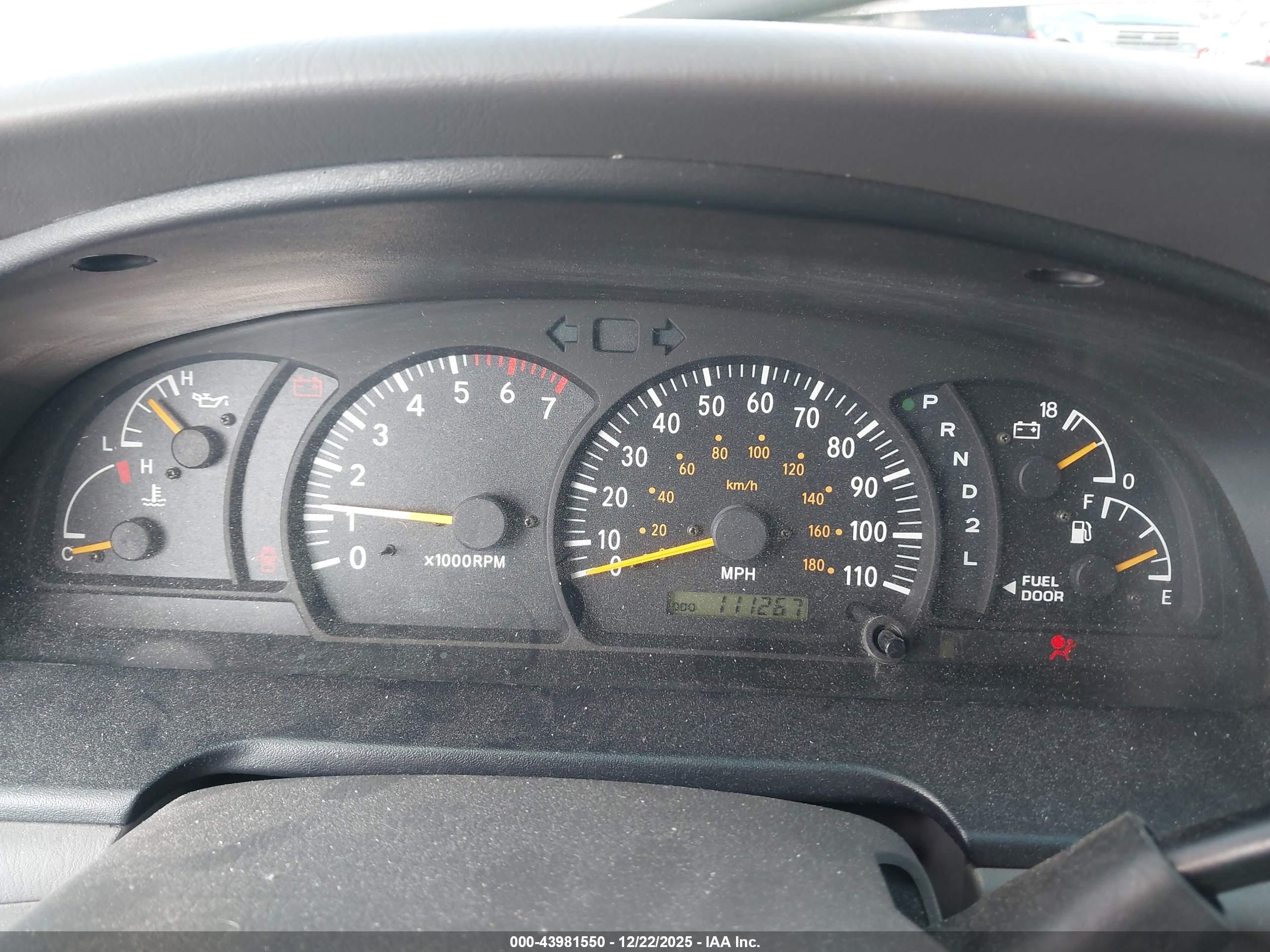 TOYOTA TUNDRA image 7
