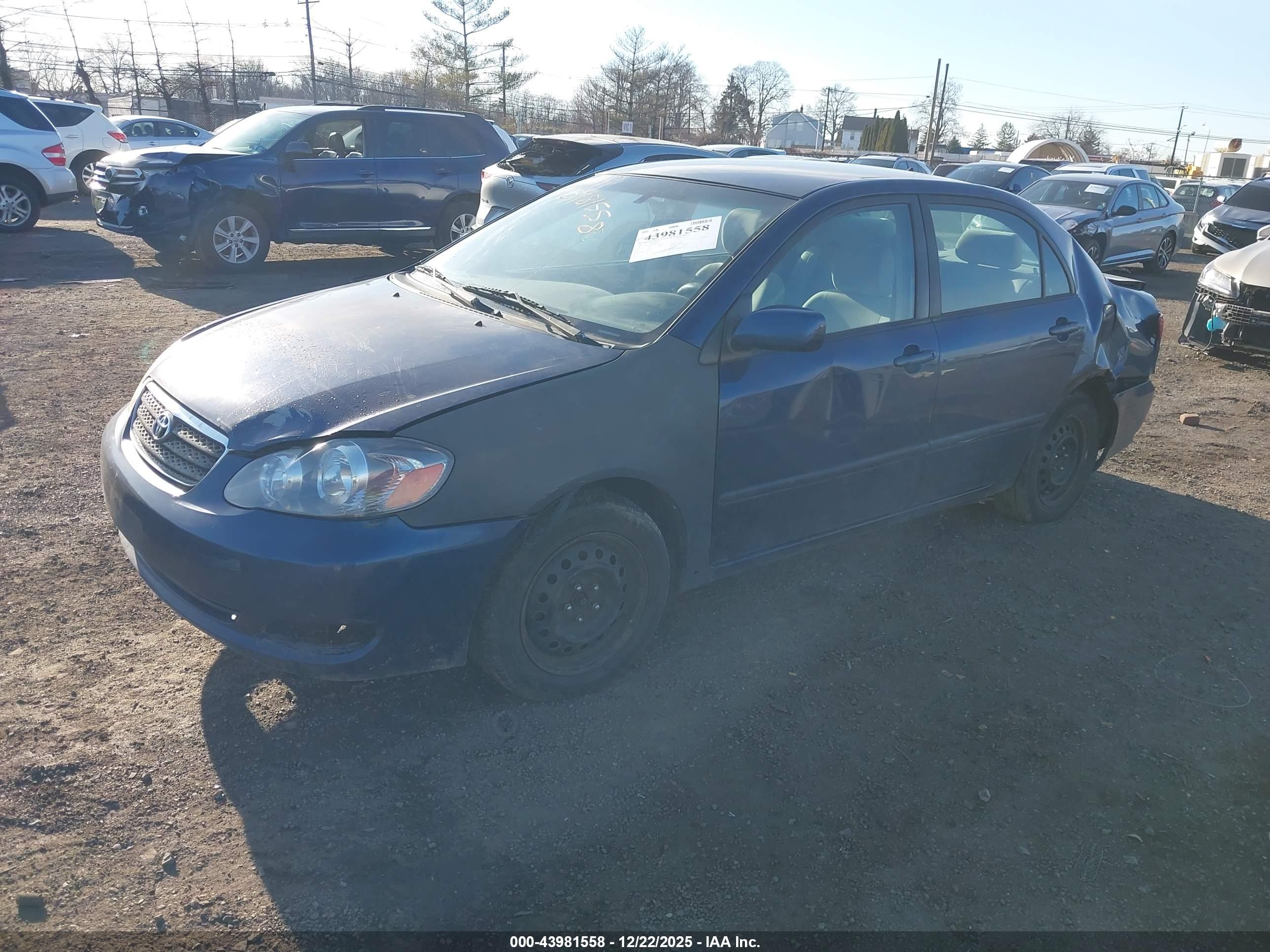 TOYOTA COROLLA image 2
