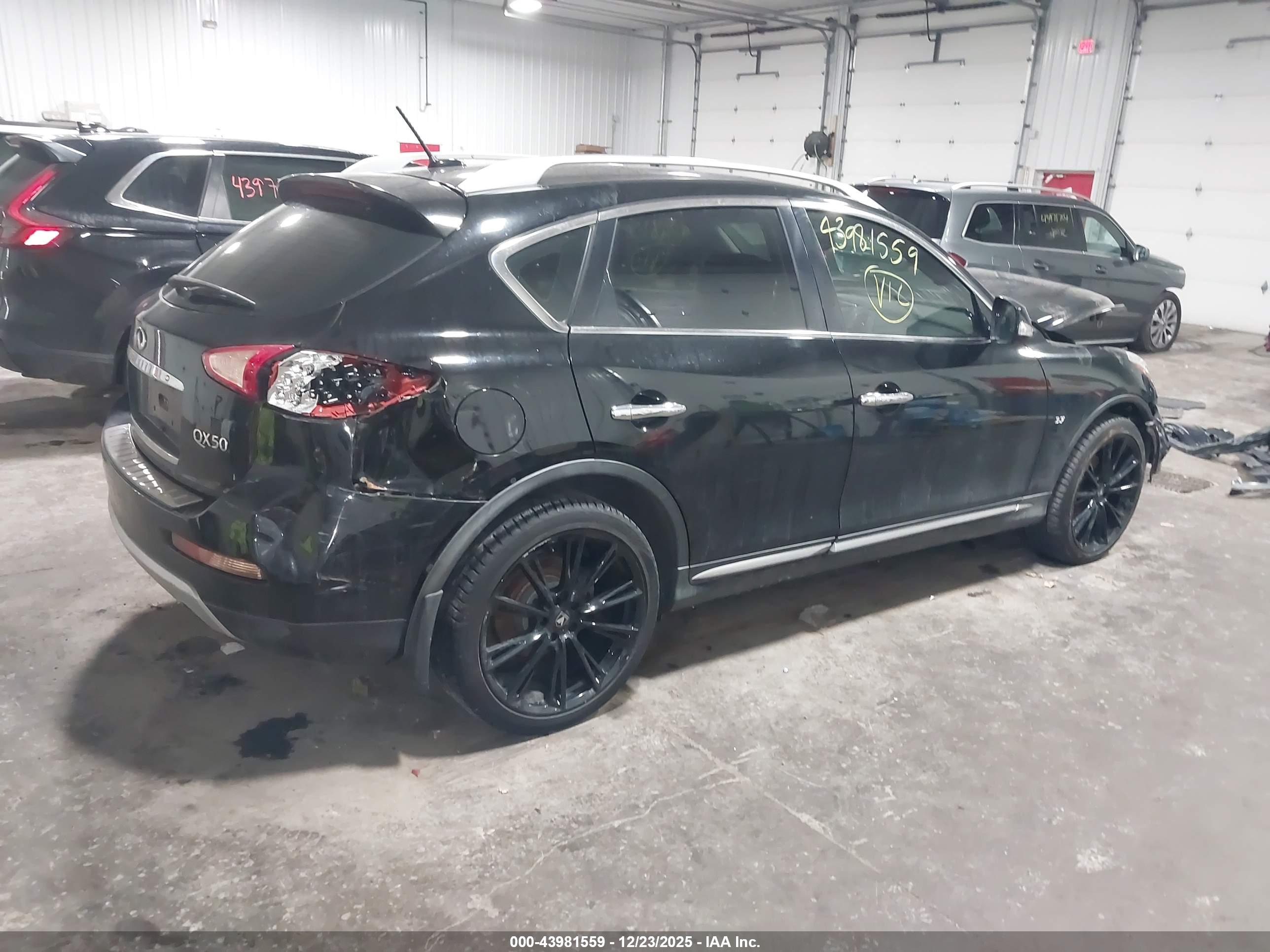 INFINITI QX50 image 4