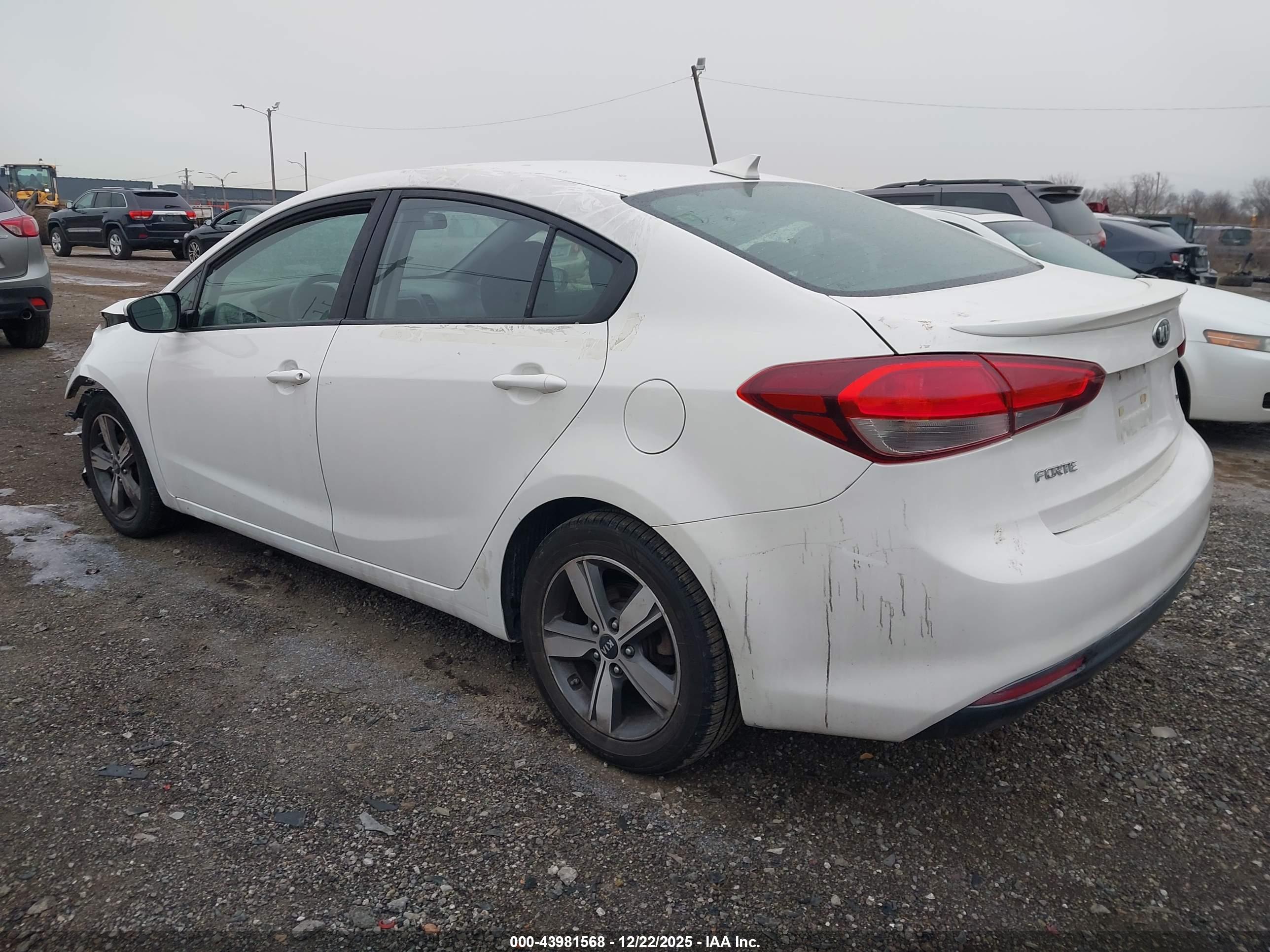 KIA FORTE image 3