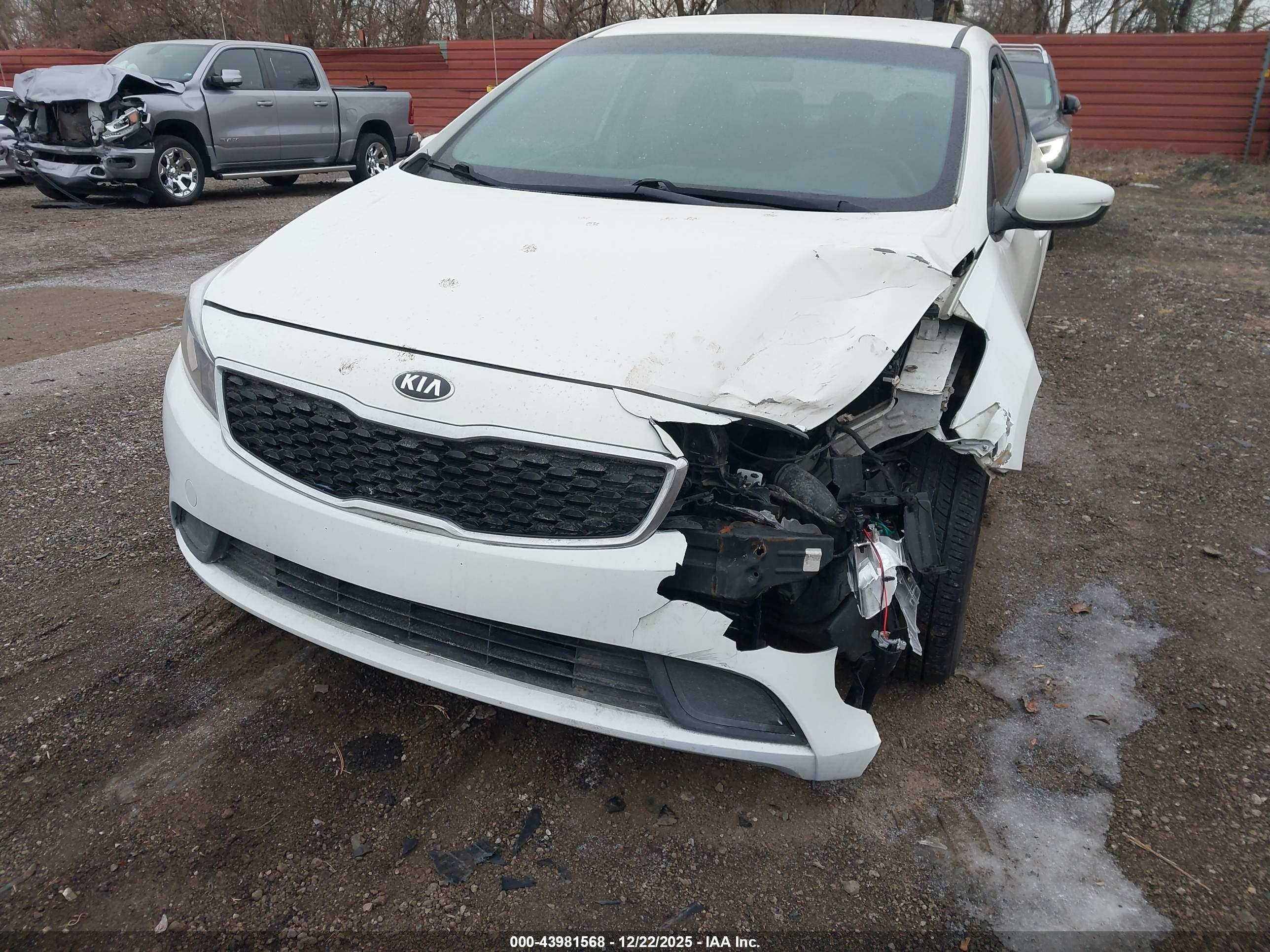 KIA FORTE image 6