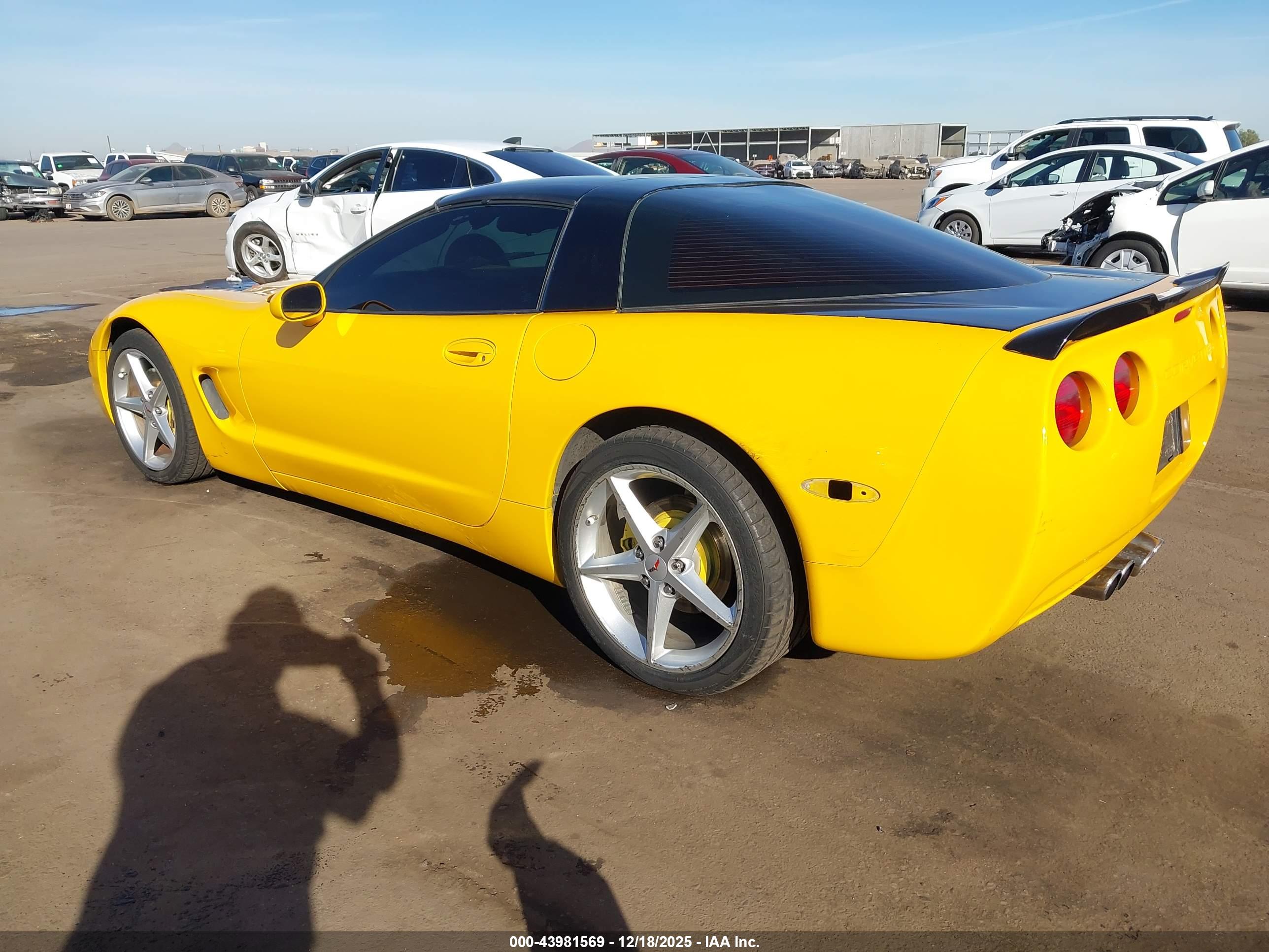 CHEVROLET CORVETTE image 3