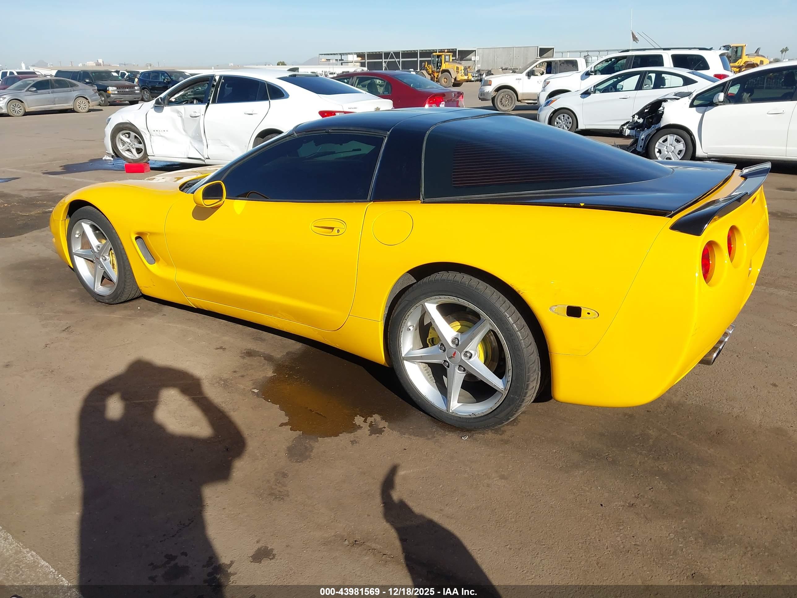 CHEVROLET CORVETTE image 6