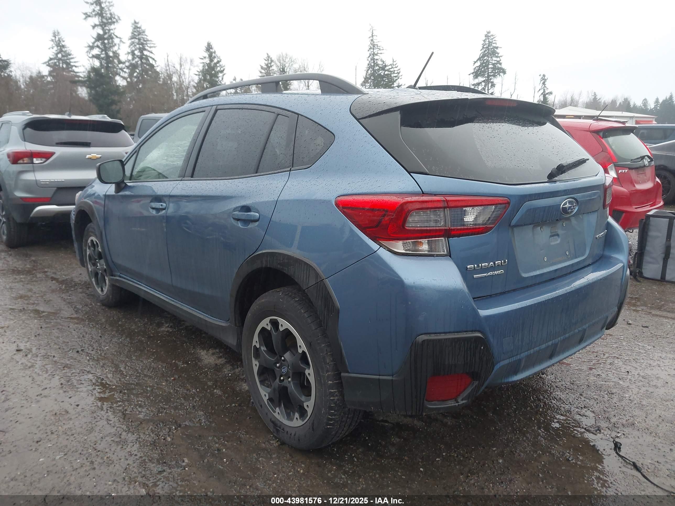 SUBARU CROSSTREK image 3