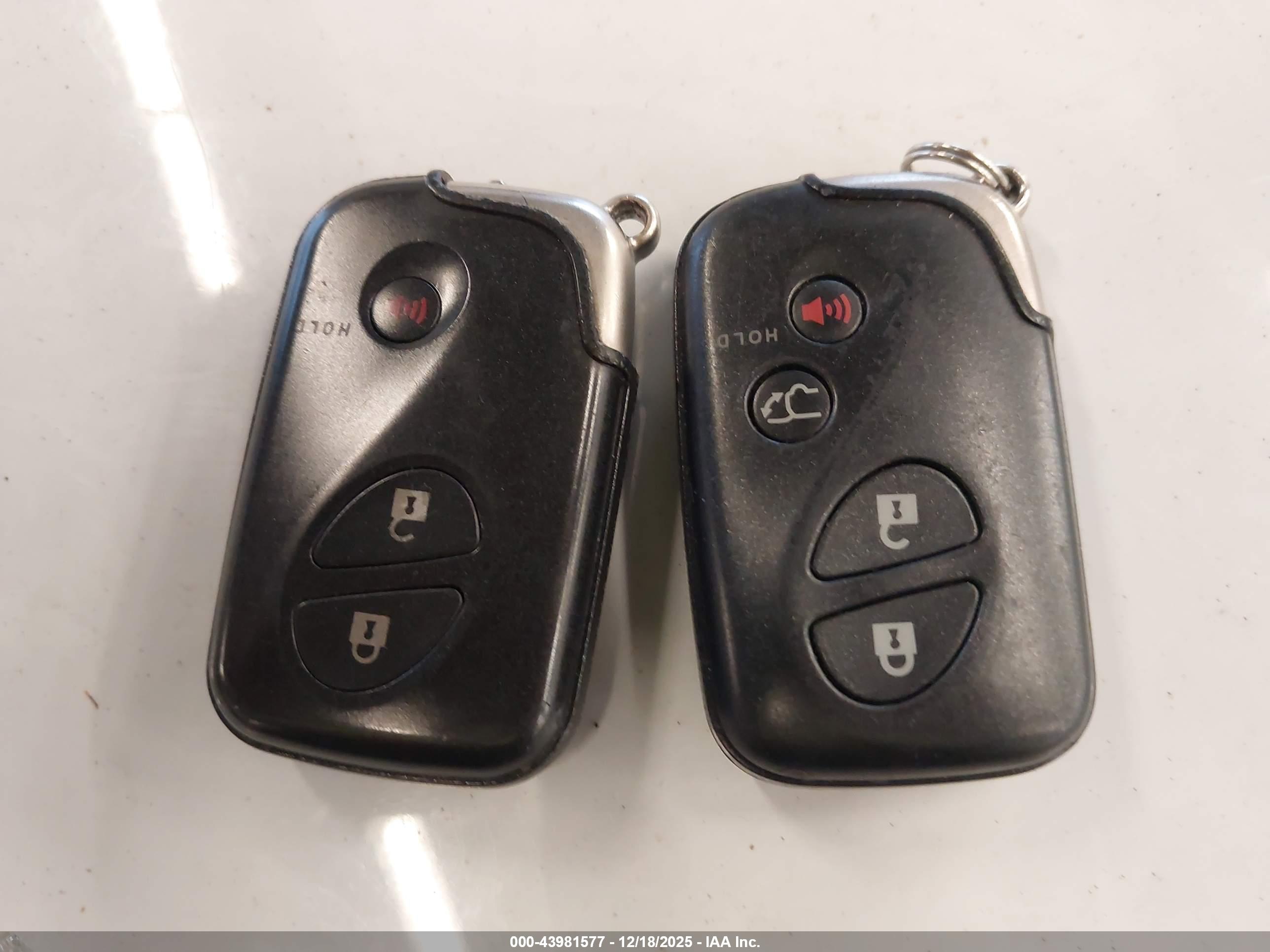 LEXUS RX image 11