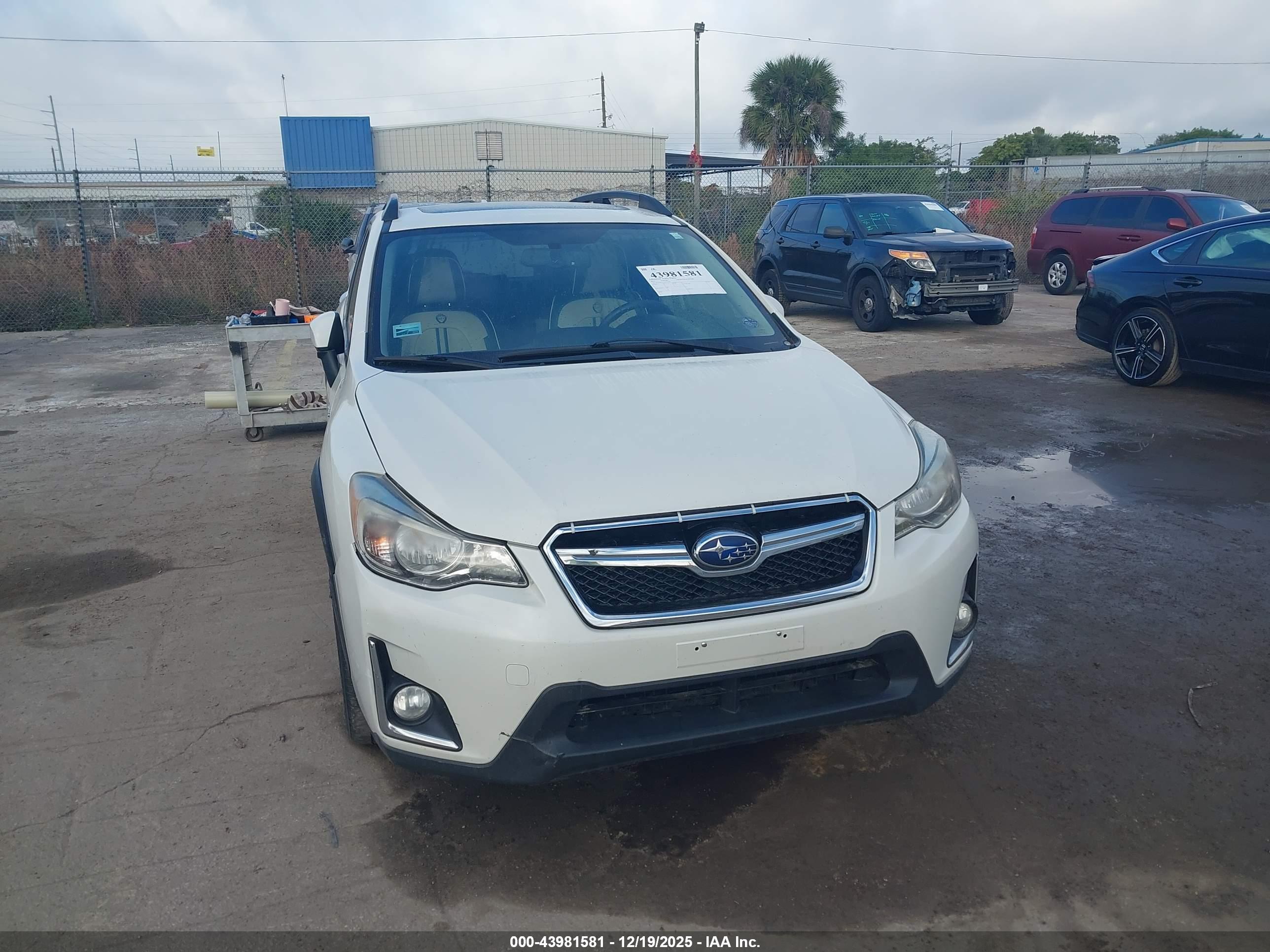 SUBARU CROSSTREK image 6